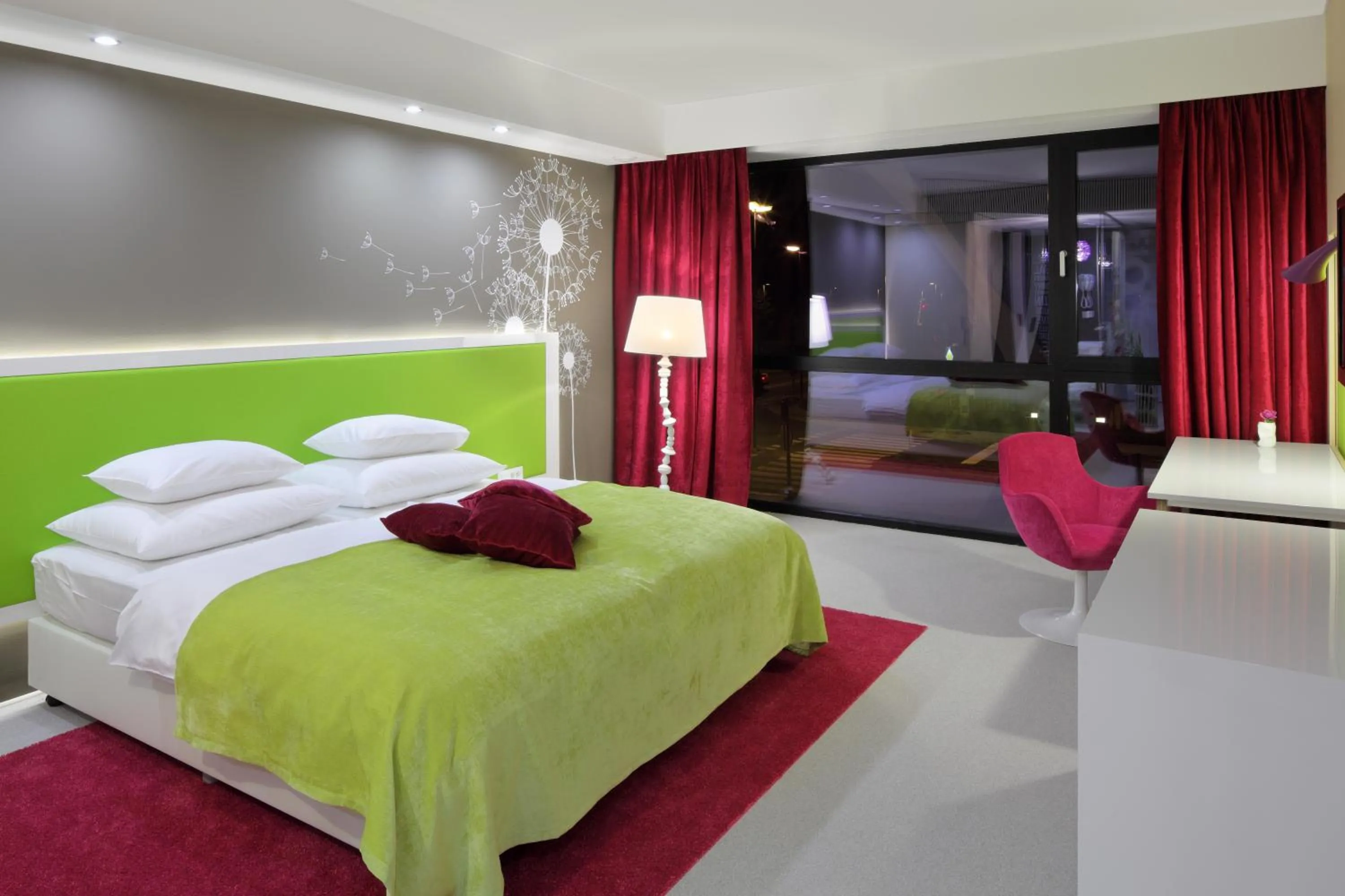 Bed in Hotel Nox