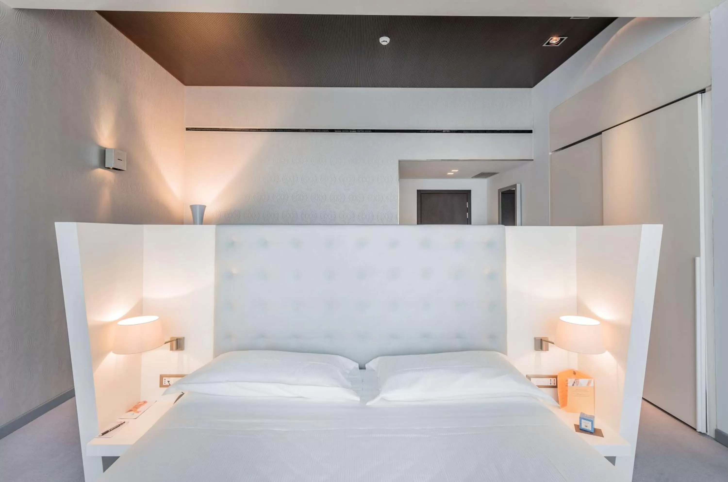 Photo of the whole room, Bed in Devero Hotel & Spa, BW Signature Collection