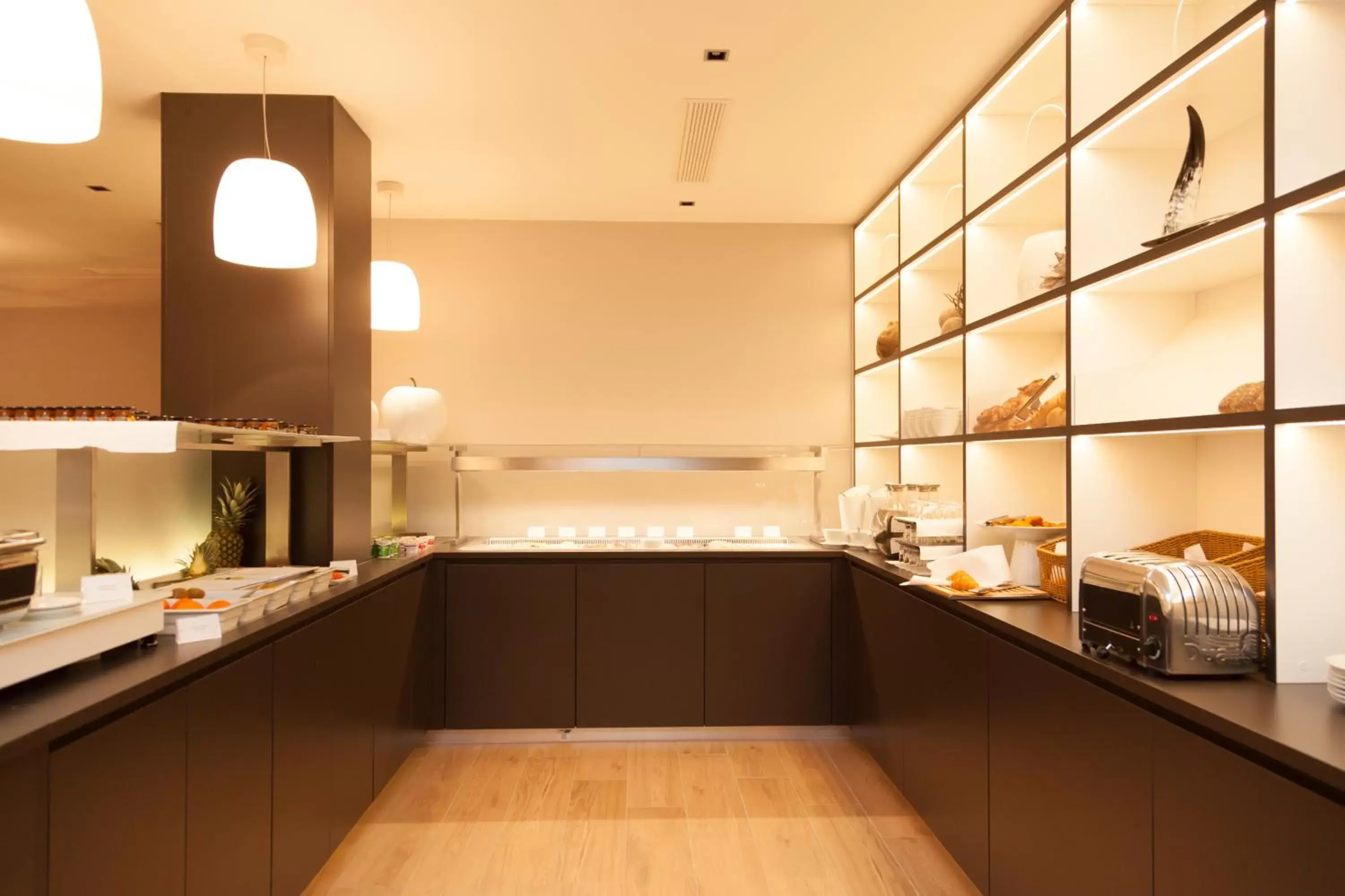 Restaurant/places to eat in relexa hotel München Restaurant/places to eat in relexa hotel München