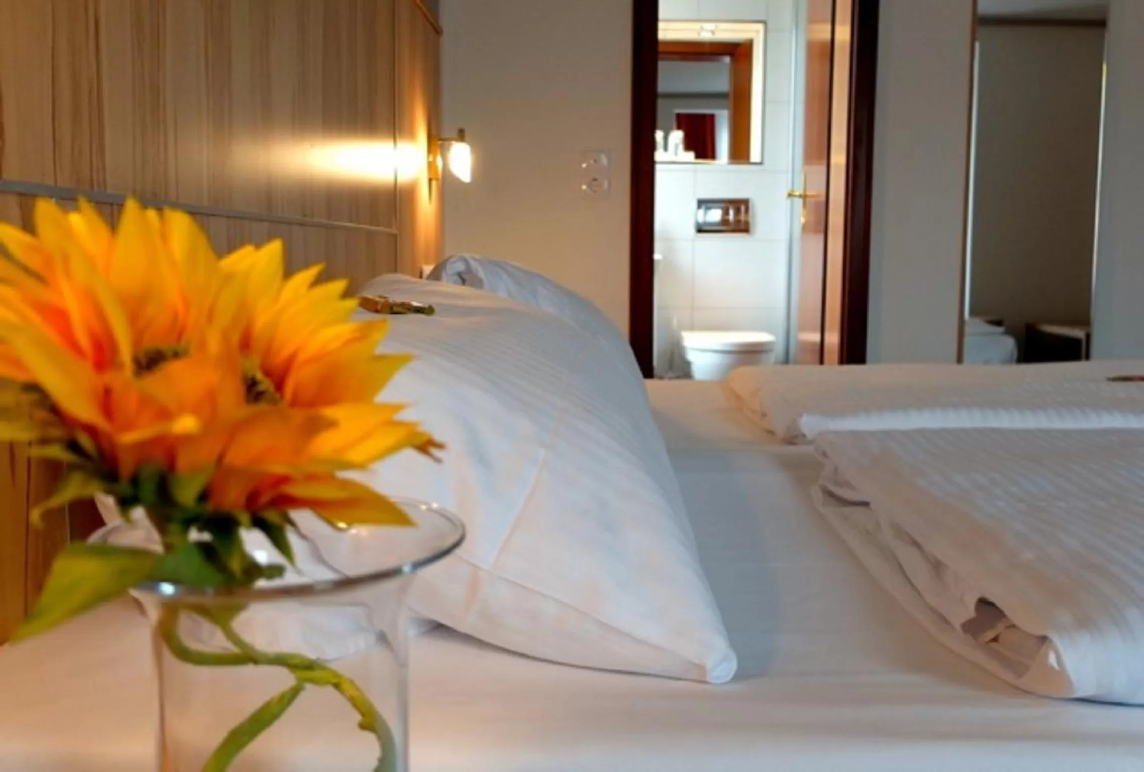 Decorative detail, Bed in Hotel am Schelztor