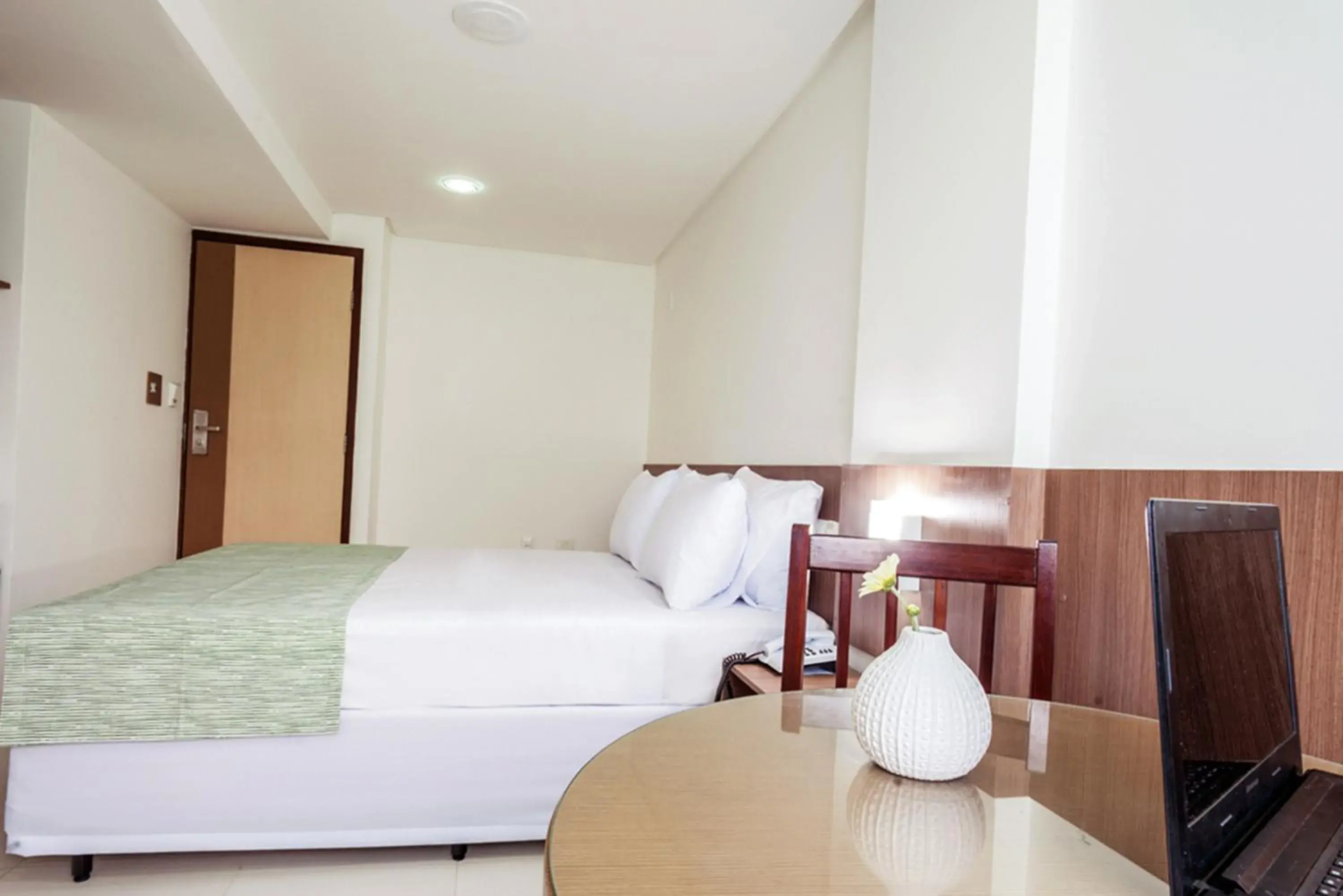 Bedroom, Bed in João Pessoa Hplus Beach Bedroom, Bed in João Pessoa Hplus Beach