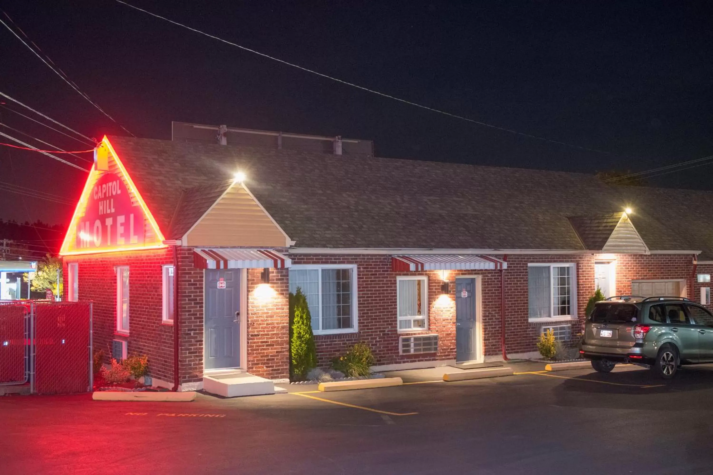 Property Building in Capitol Hill Motel