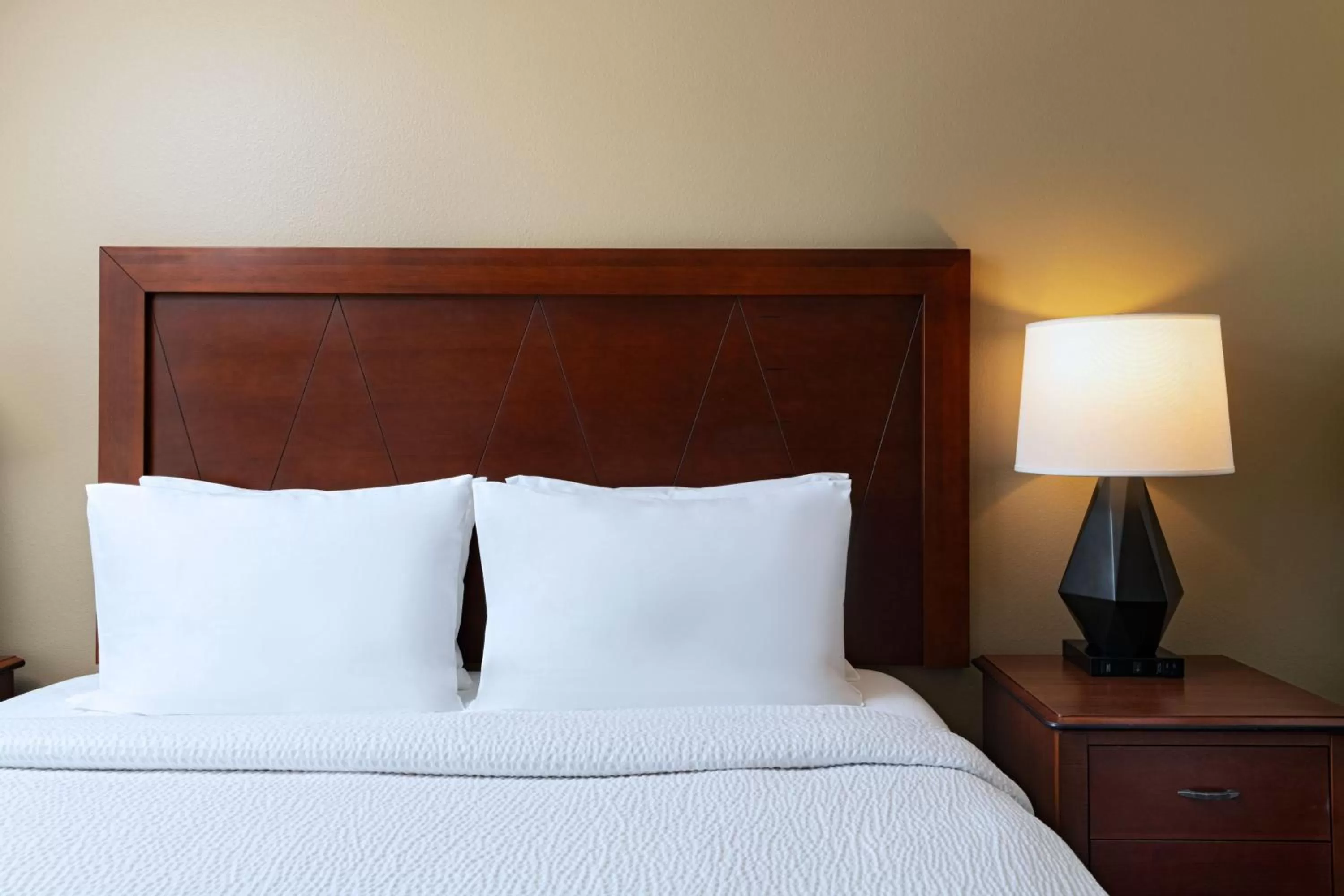 Bedroom, Bed in Residence Inn Beaumont