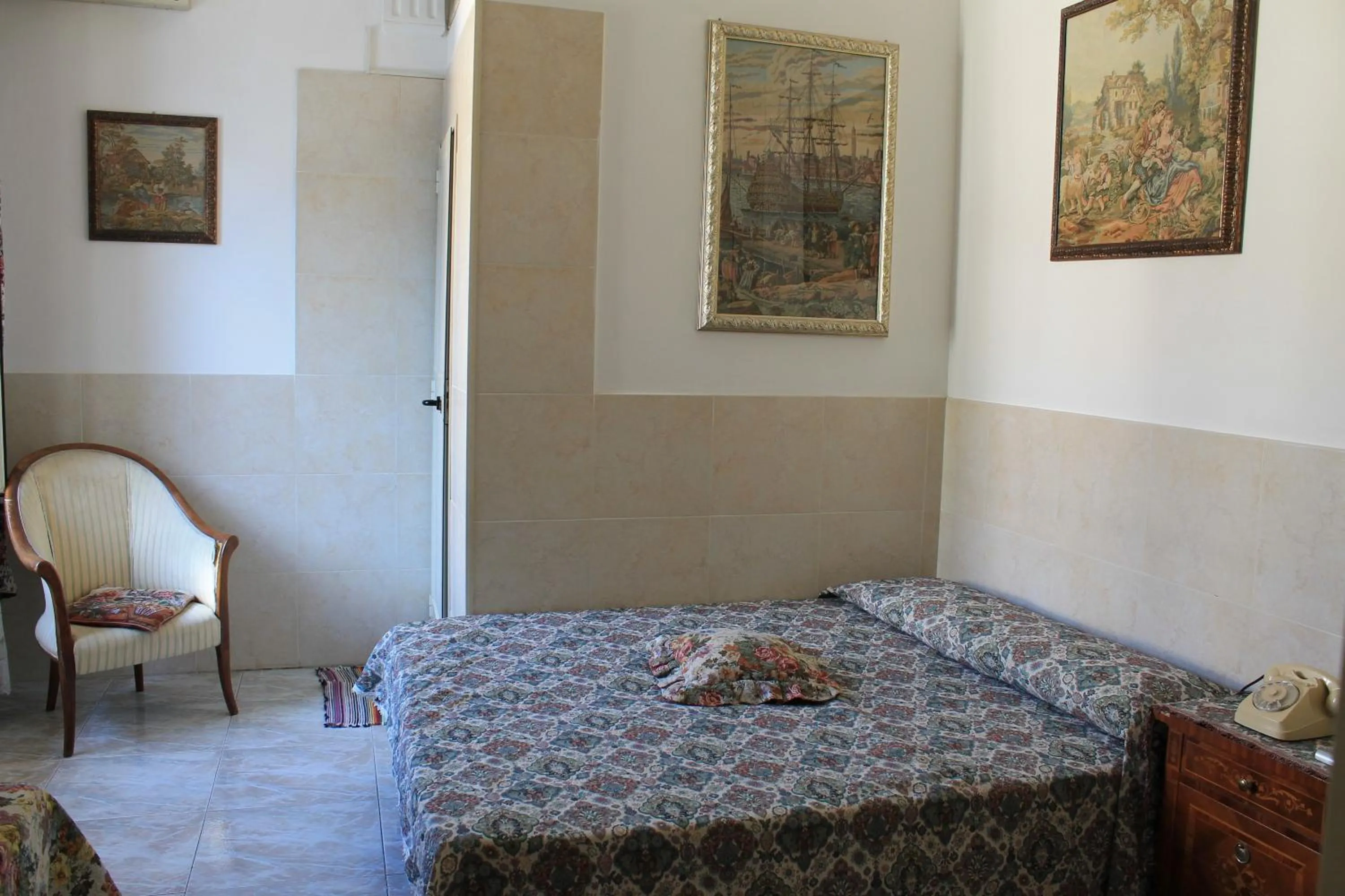 Bed in Hotel Stadler 2