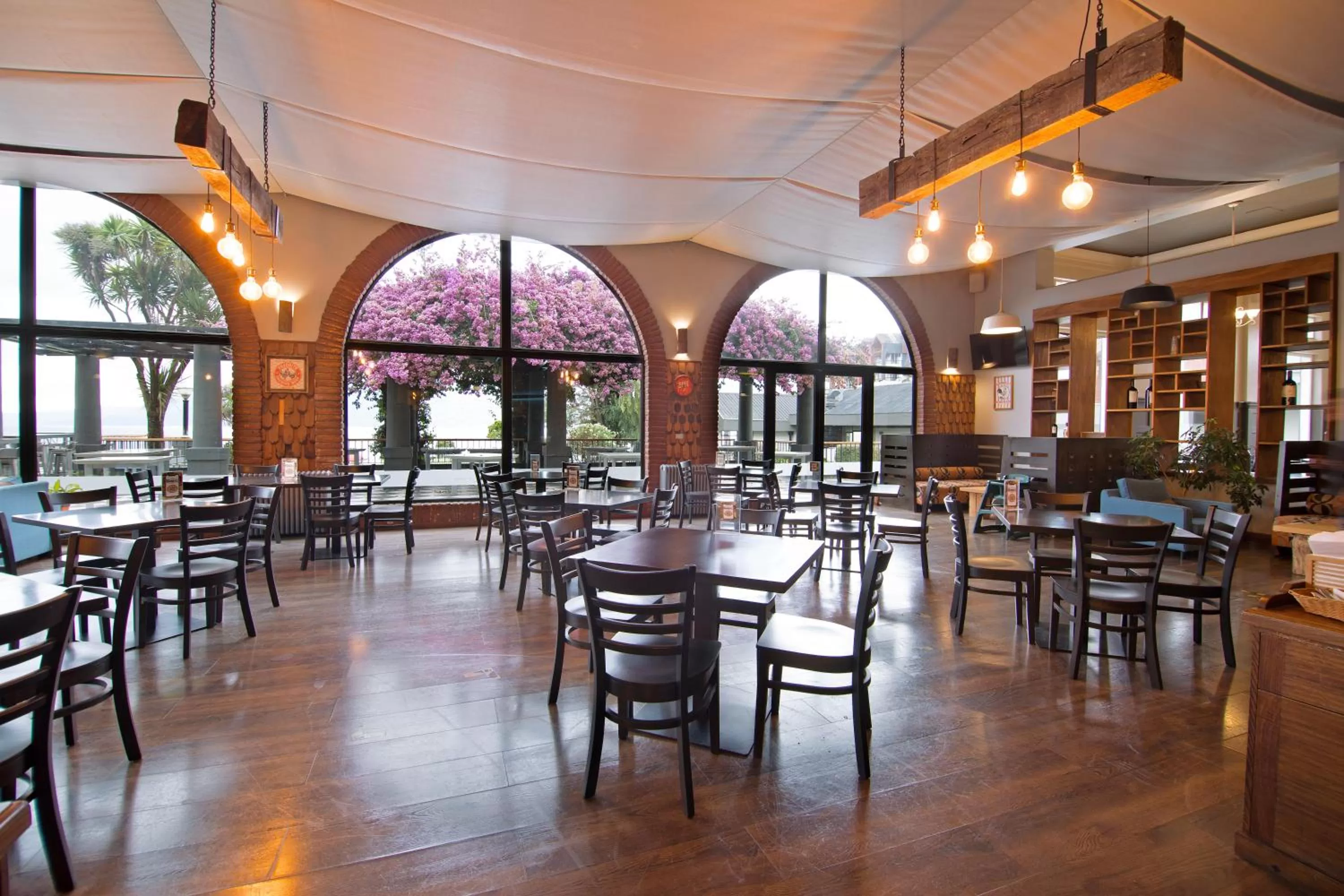 Restaurant/places to eat in Hotel Enjoy Pucón
