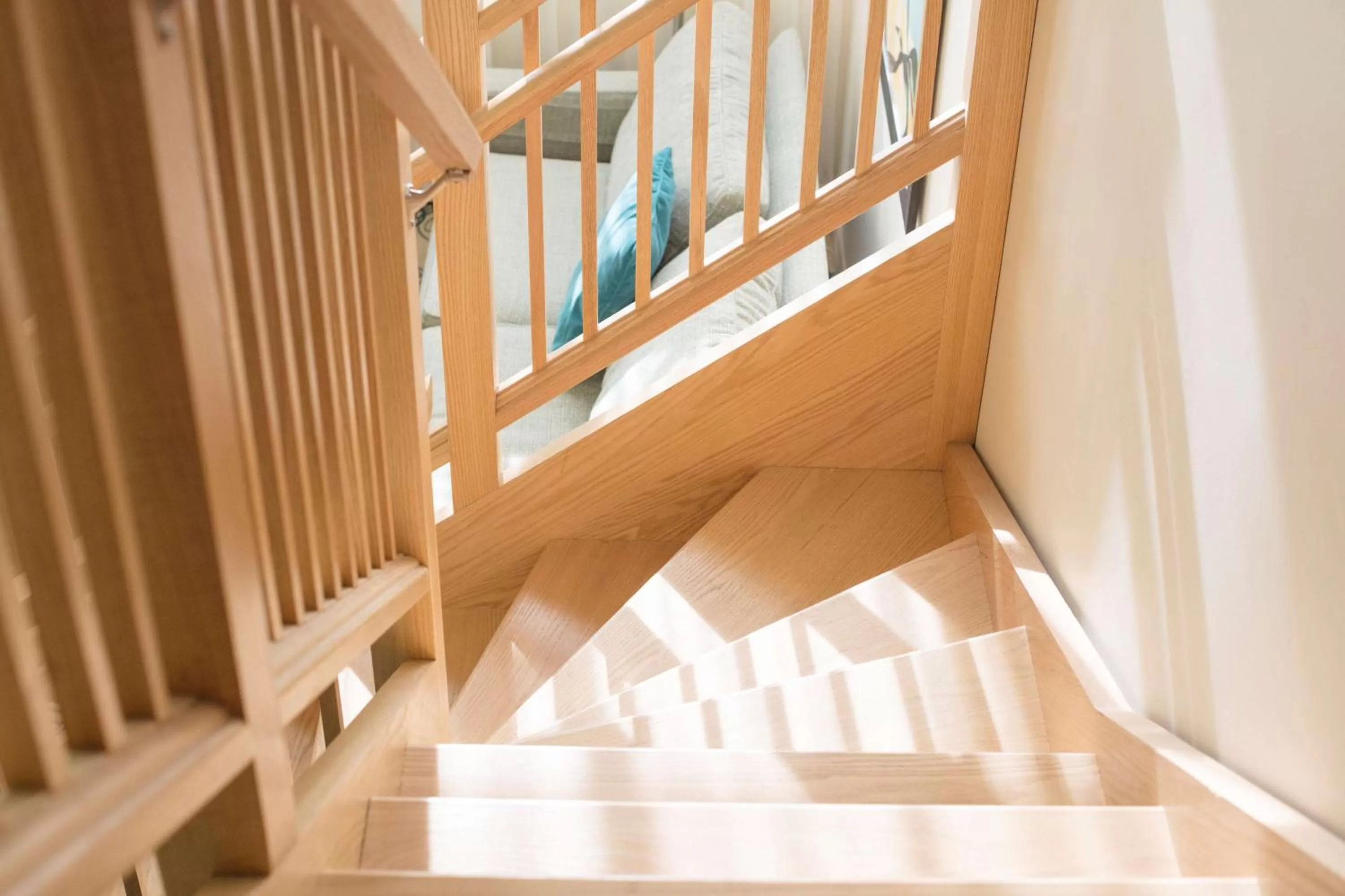 Living room in Hotel Skyler Syracuse, Tapestry Collection by Hilton