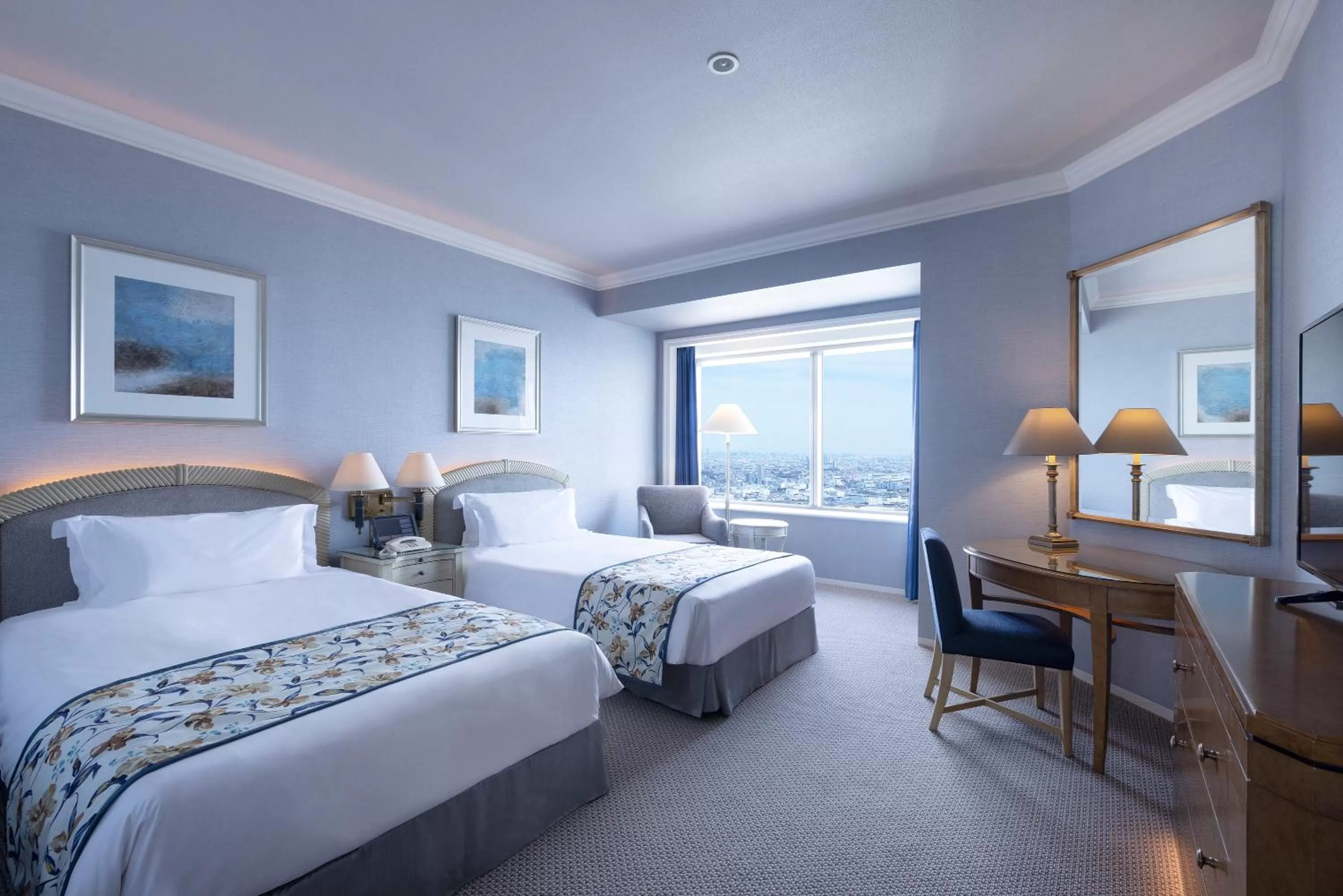 Yokohama Royal Park Hotel