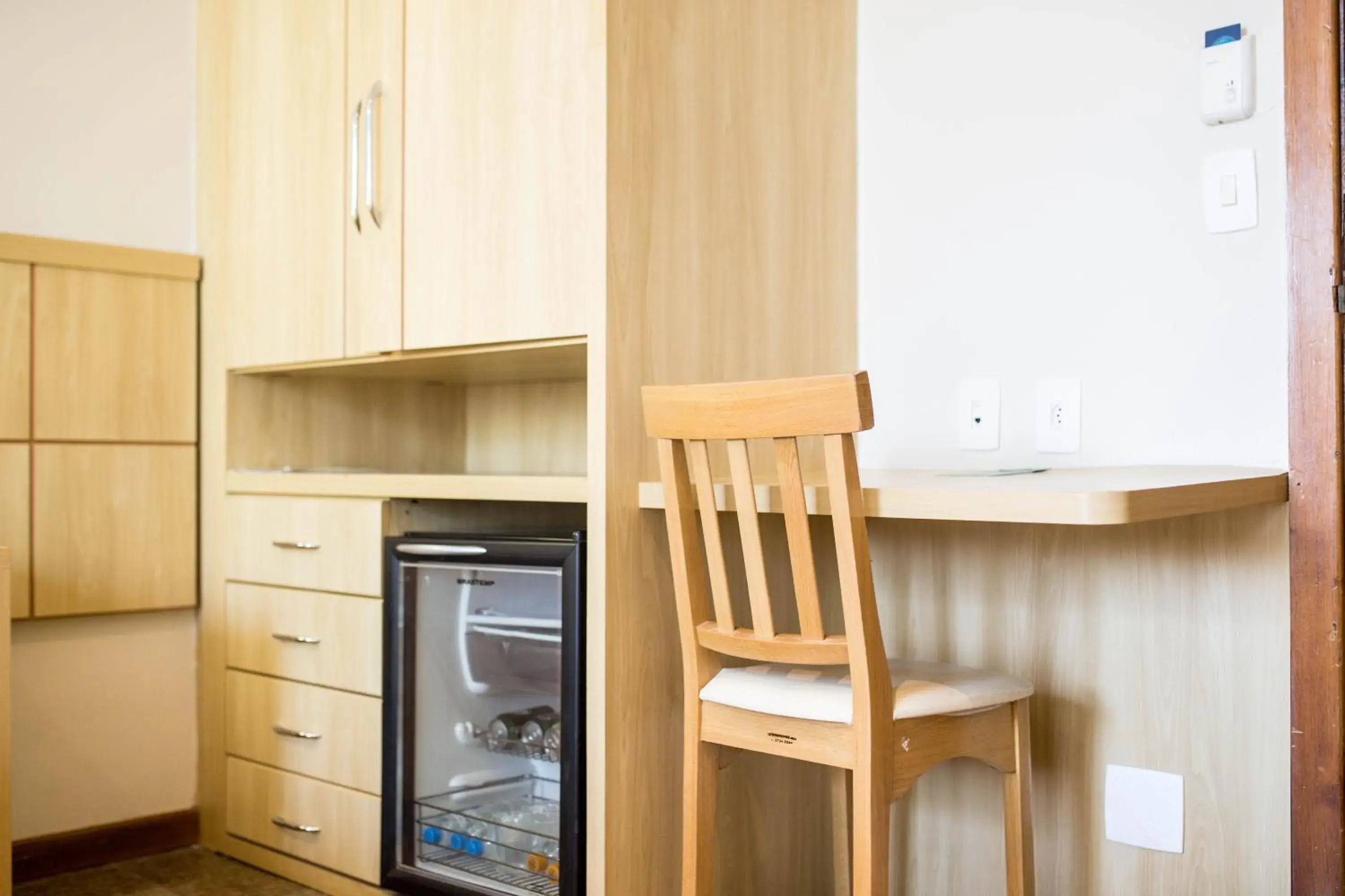 Kitchen/Kitchenette in Américas Gaivota Hotel