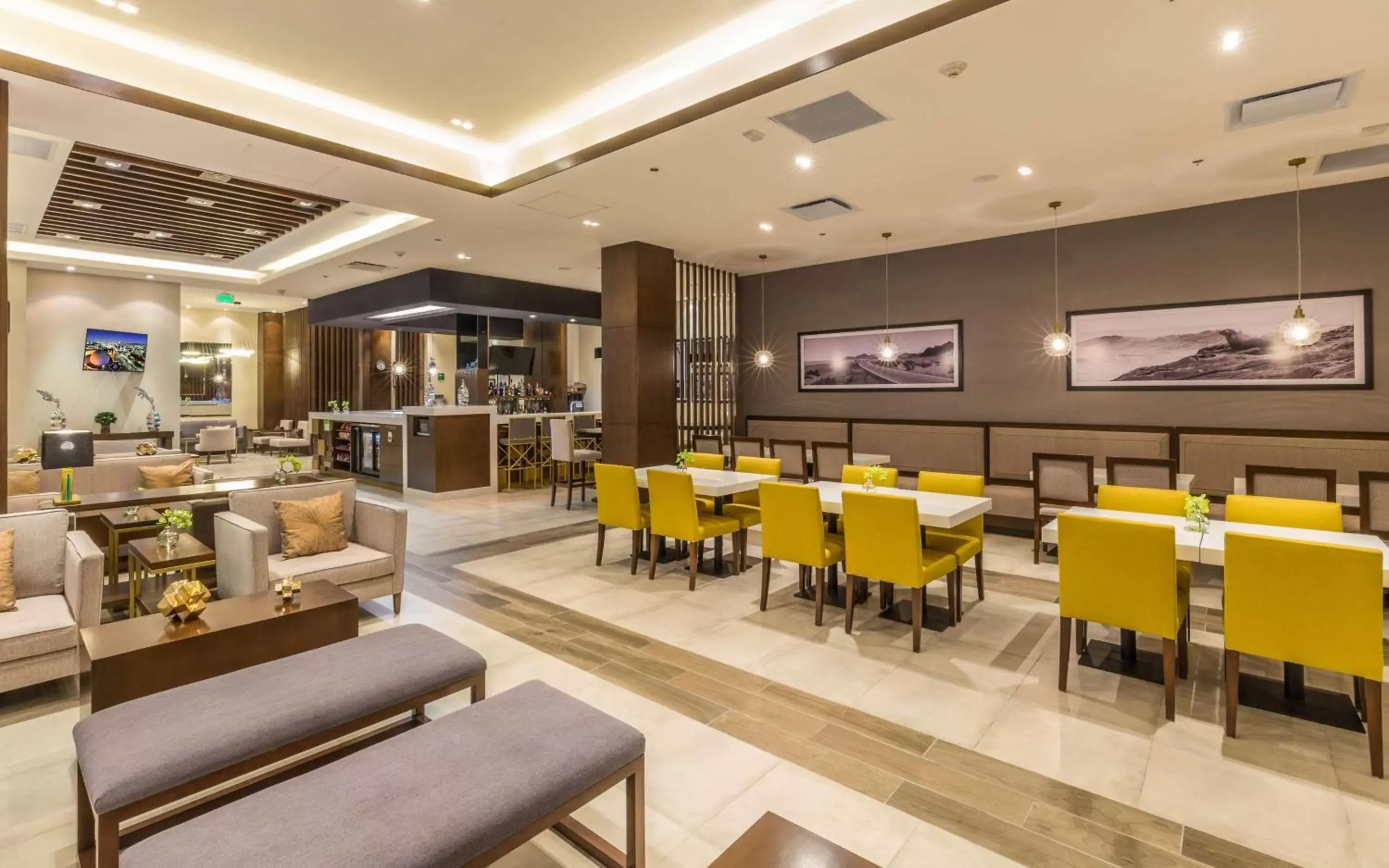 Dining area, Restaurant/Places to Eat in Hampton Inn By Hilton Tijuana