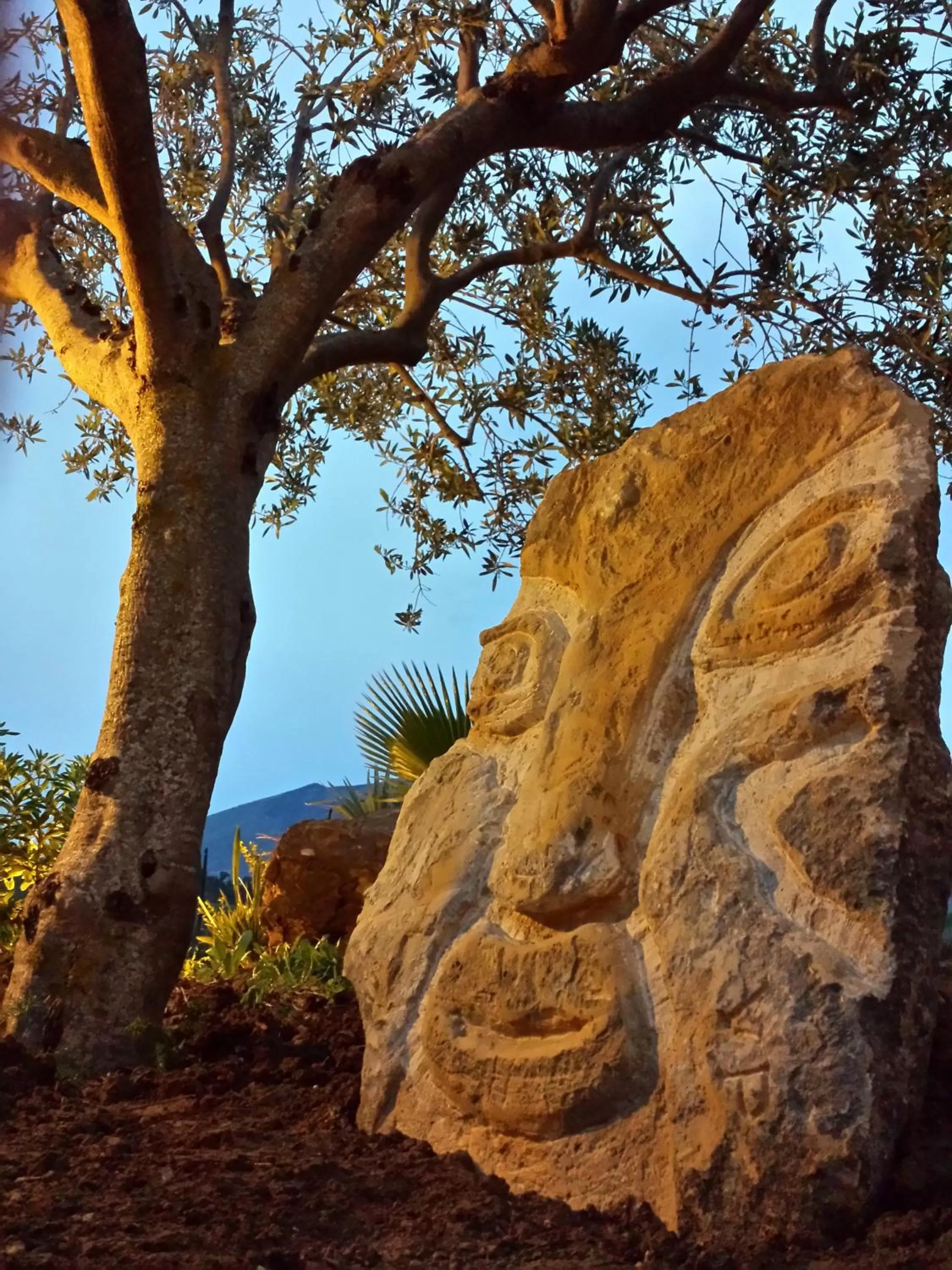 Garden in La Suite Di Segesta