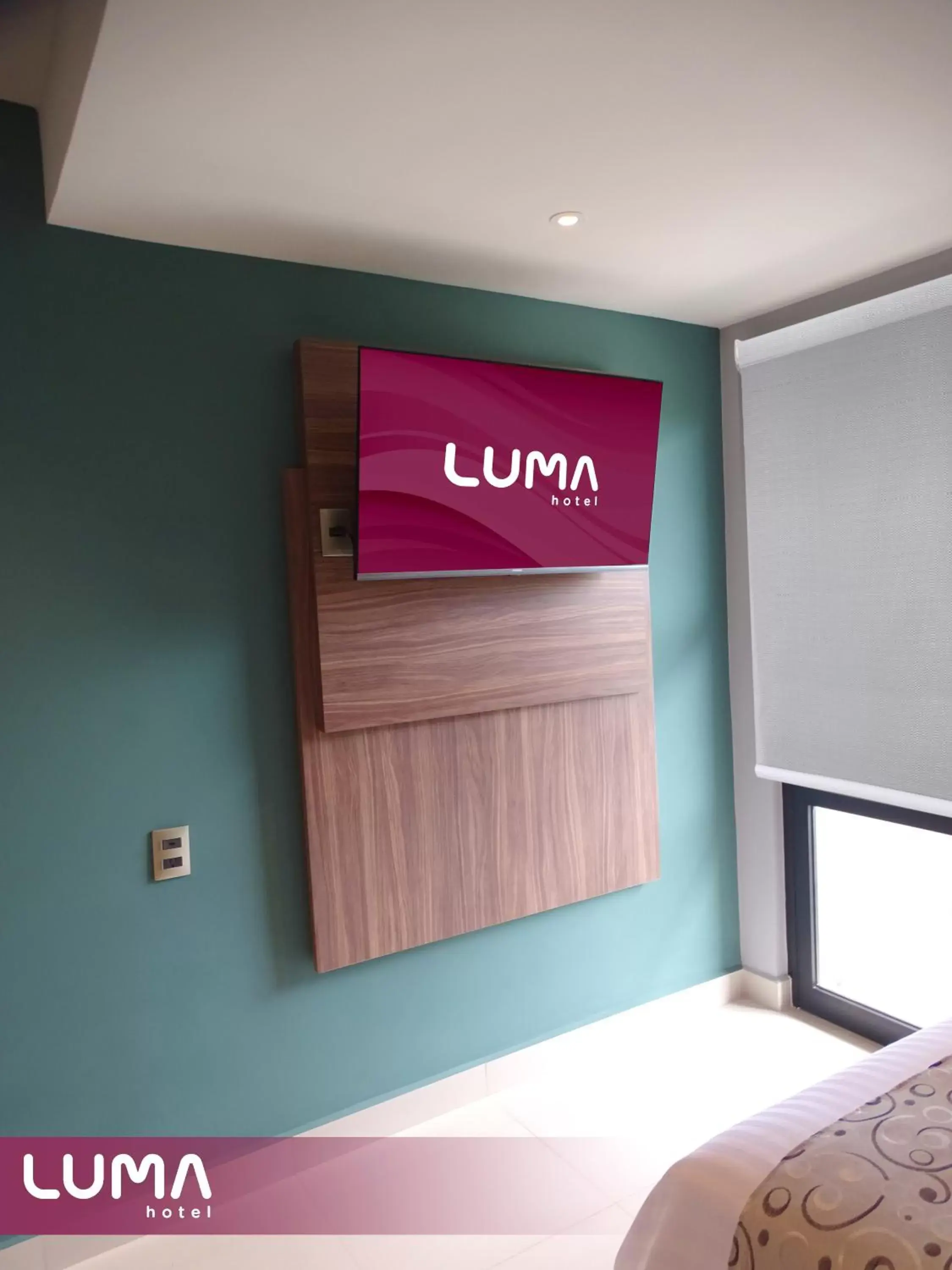 TV and multimedia in Hotel Luma by Kavia