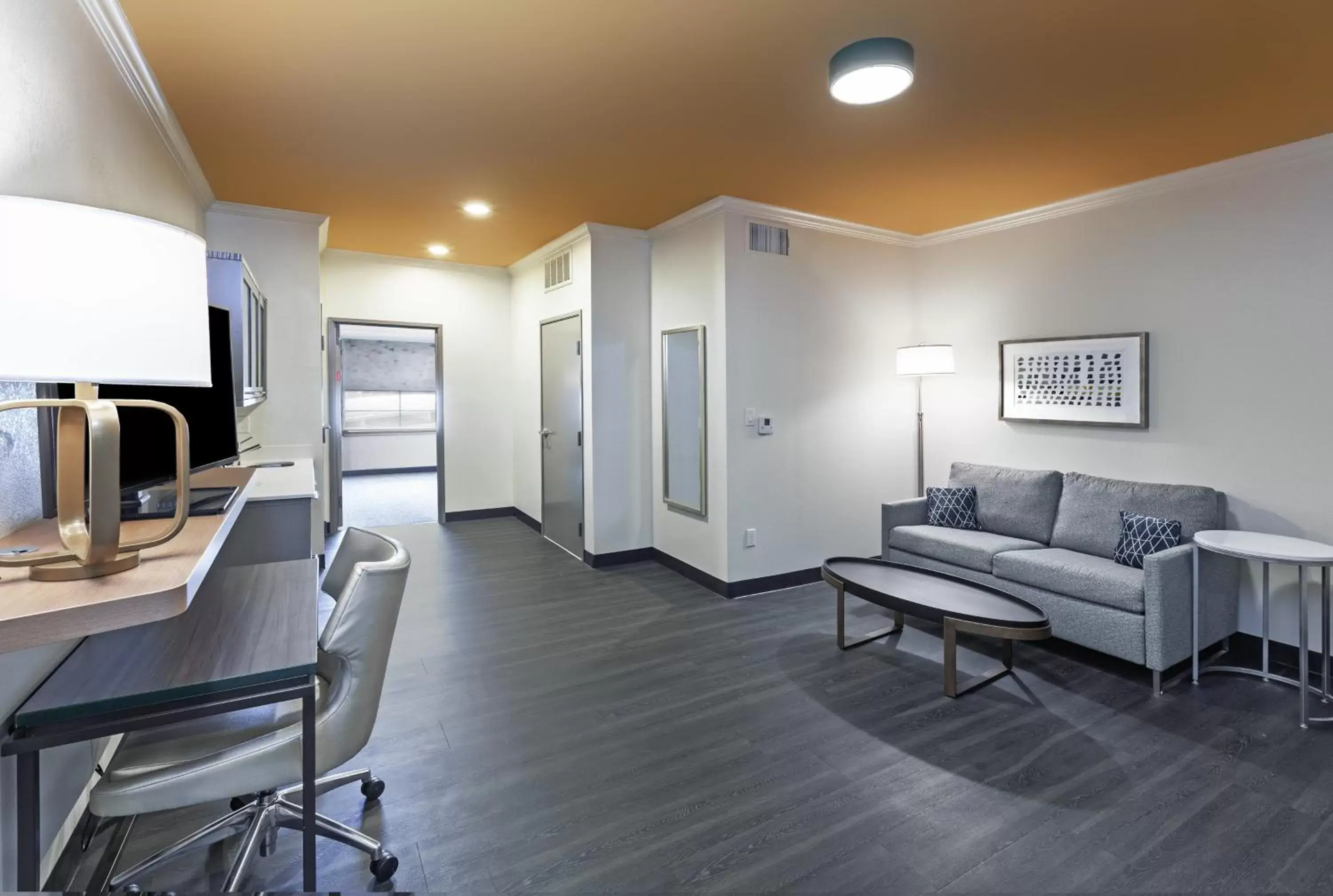 Bedroom in Holiday Inn & Suites McKinney - N Allen by IHG Bedroom in Holiday Inn & Suites McKinney - N Allen by IHG