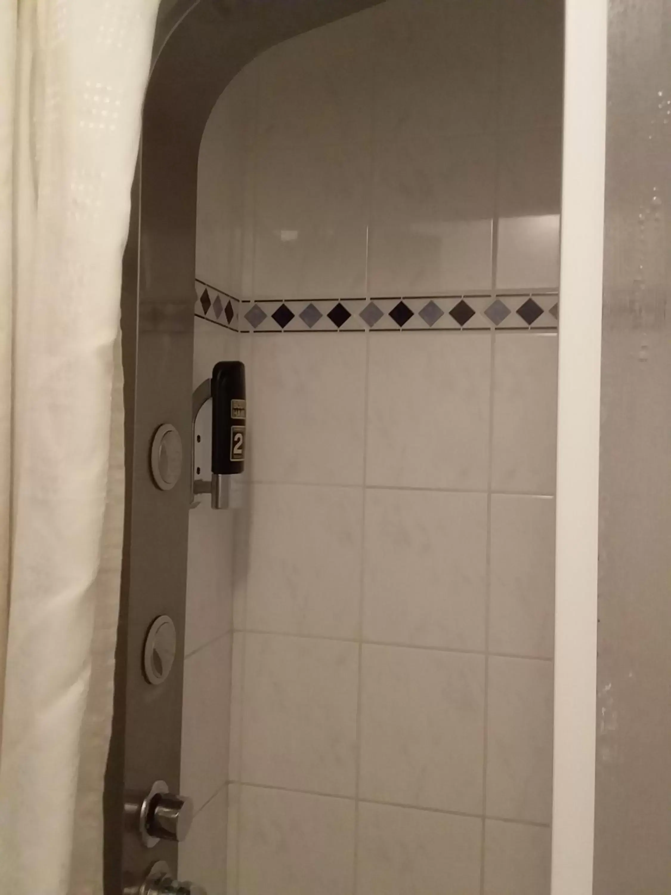 Bathroom in Hotel Baan