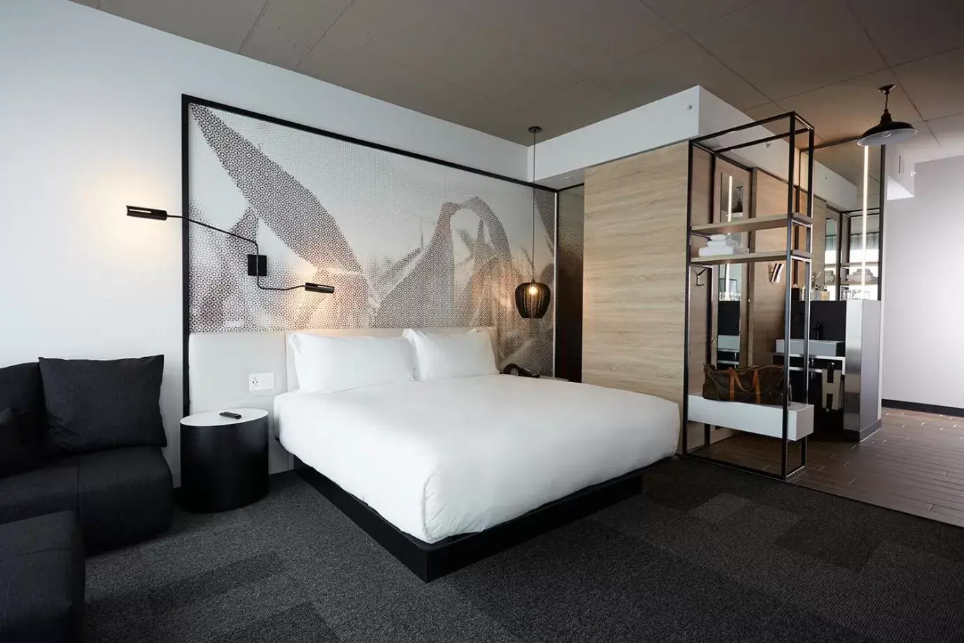 Bedroom, Bed in Hôtel Escad Quartier DIX30