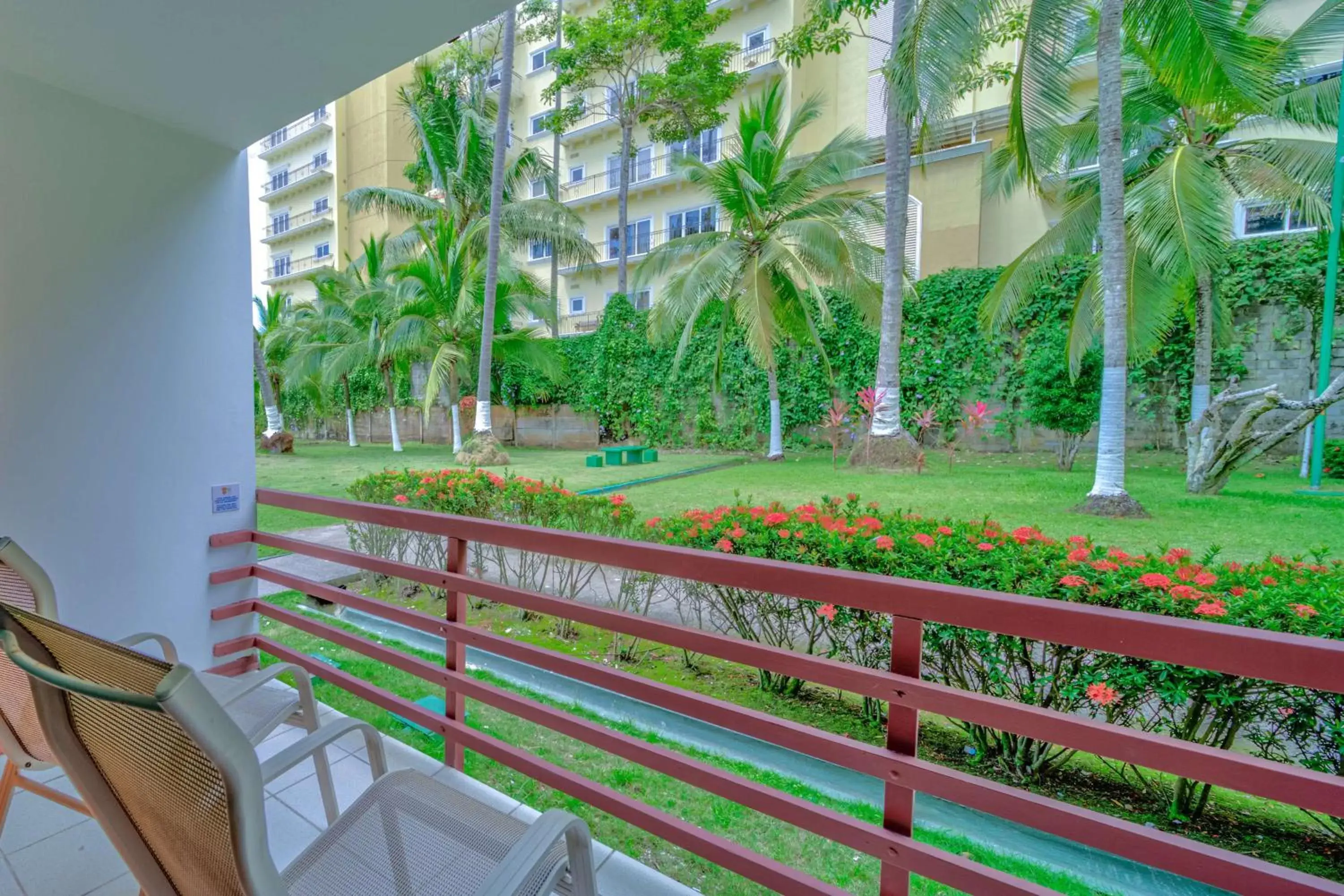 Photo of the whole room in Best Western Jaco Beach All Inclusive Resort