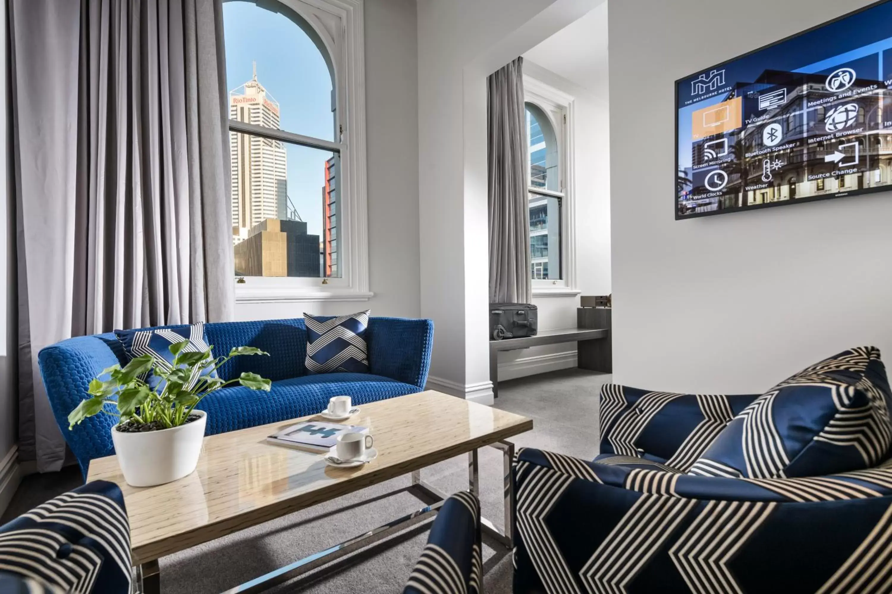 Photo of the whole room in The Melbourne Hotel Photo of the whole room in The Melbourne Hotel