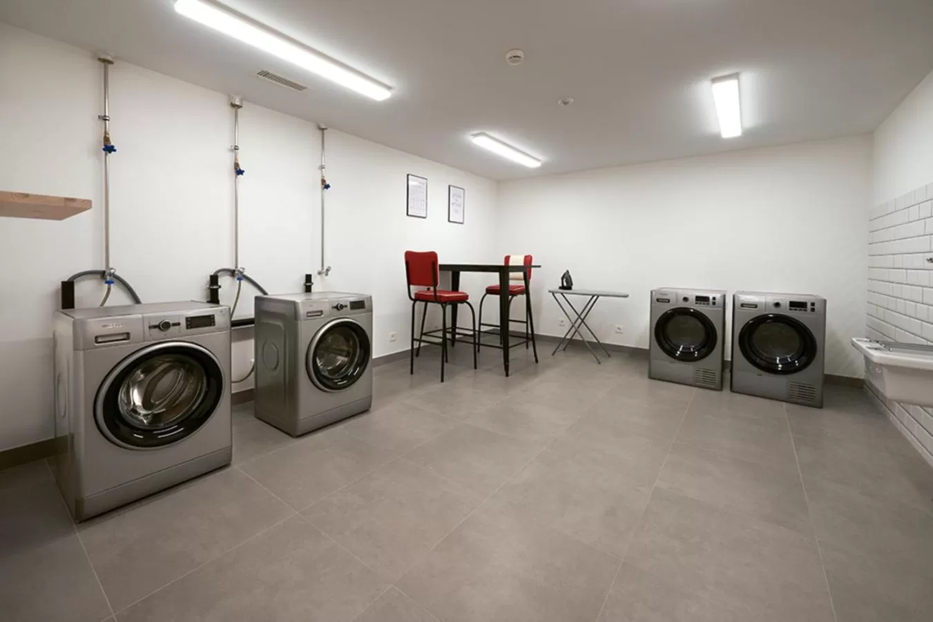 laundry in Holiday Inn Express & Suites - Basel - Allschwil by IHG