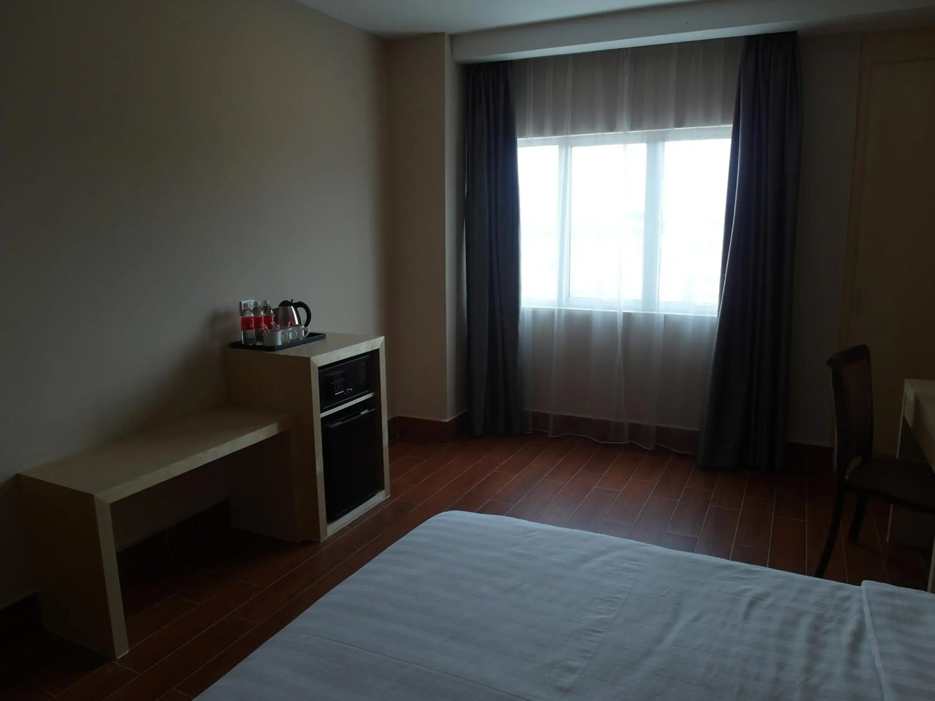 Photo of the whole room, Bed in Metro Hotel @ KL Sentral