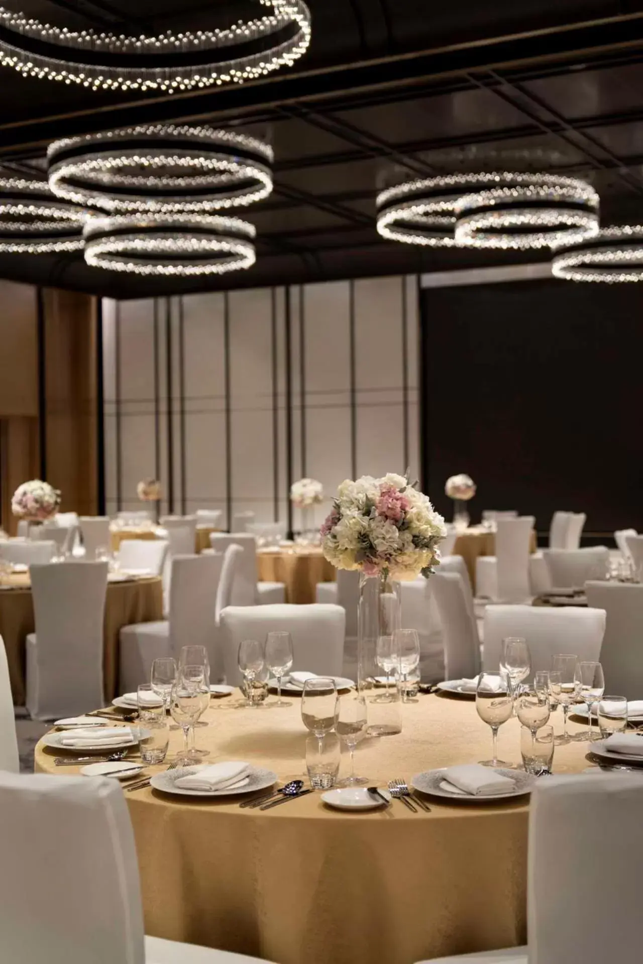 Meeting/conference room, Restaurant/Places to Eat in Kempinski Hotel Hangzhou
