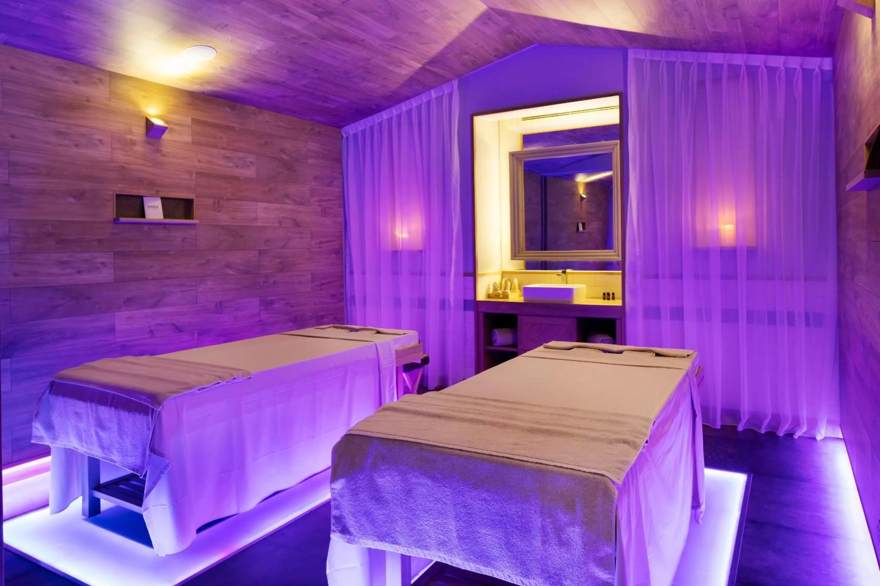 Massage, Bed in Fusion Suites Saigon