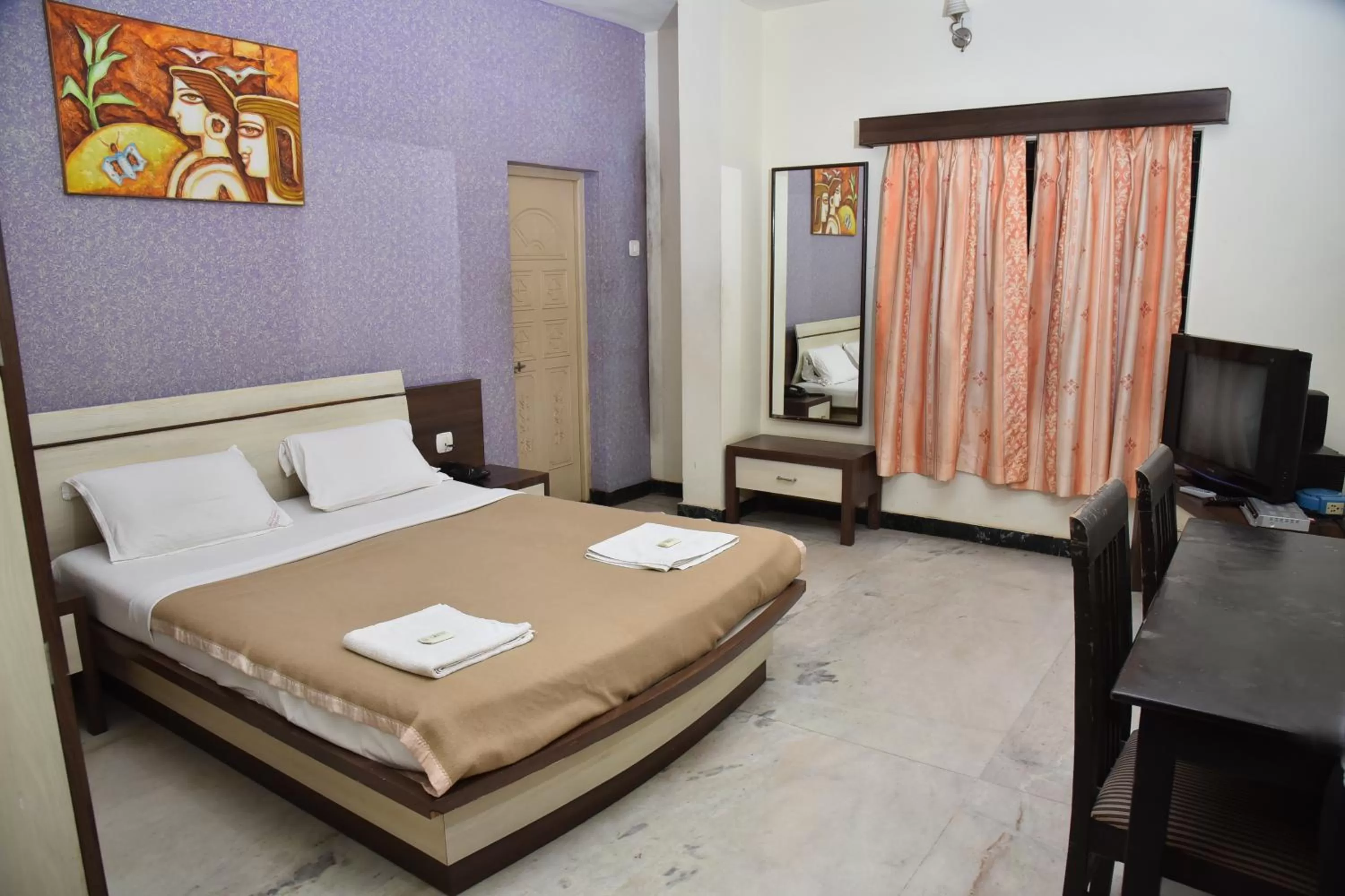 Bedroom, Bed in Hotel Ashlesh Manipal