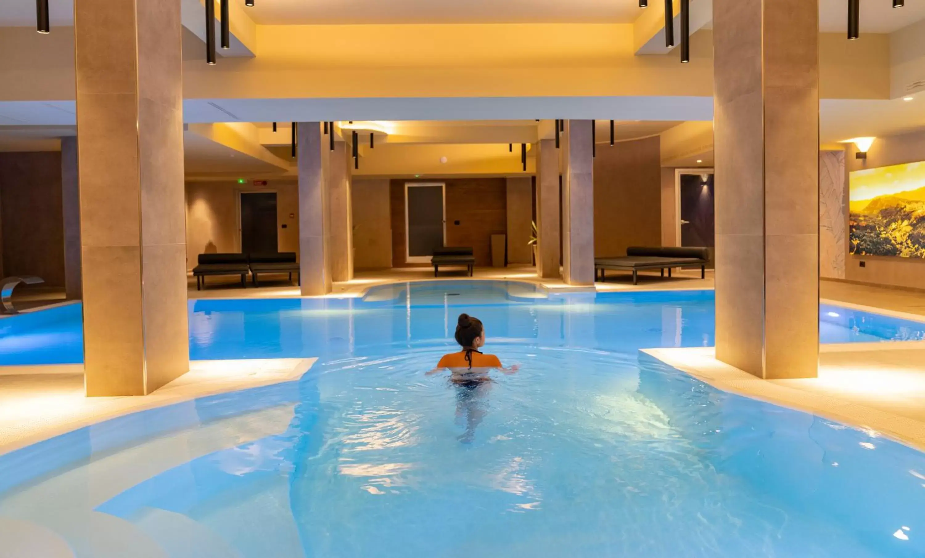 Spa and wellness centre/facilities, Swimming Pool in Donna Vì Hotel