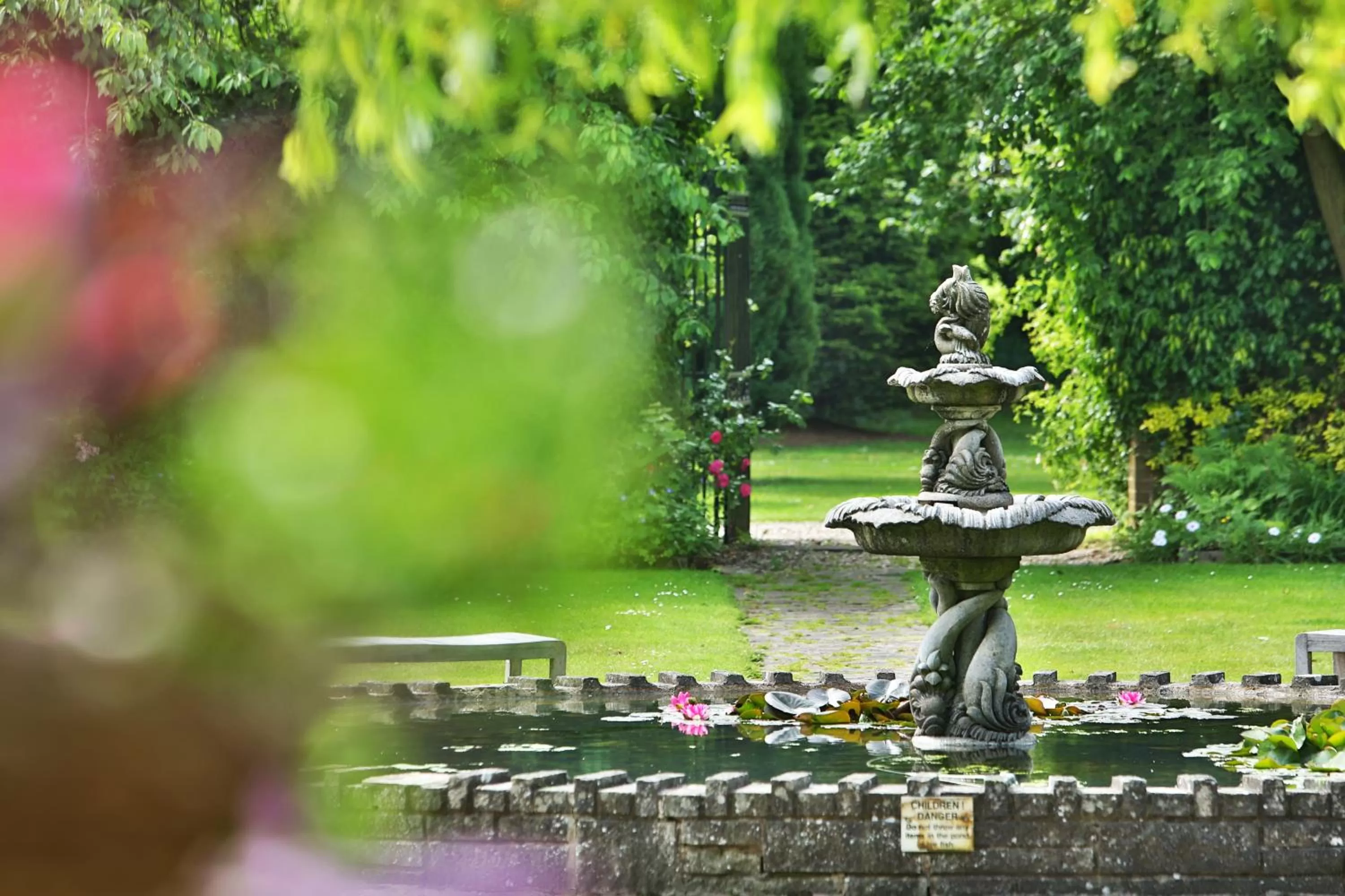 Garden in Hogarths Stone Manor