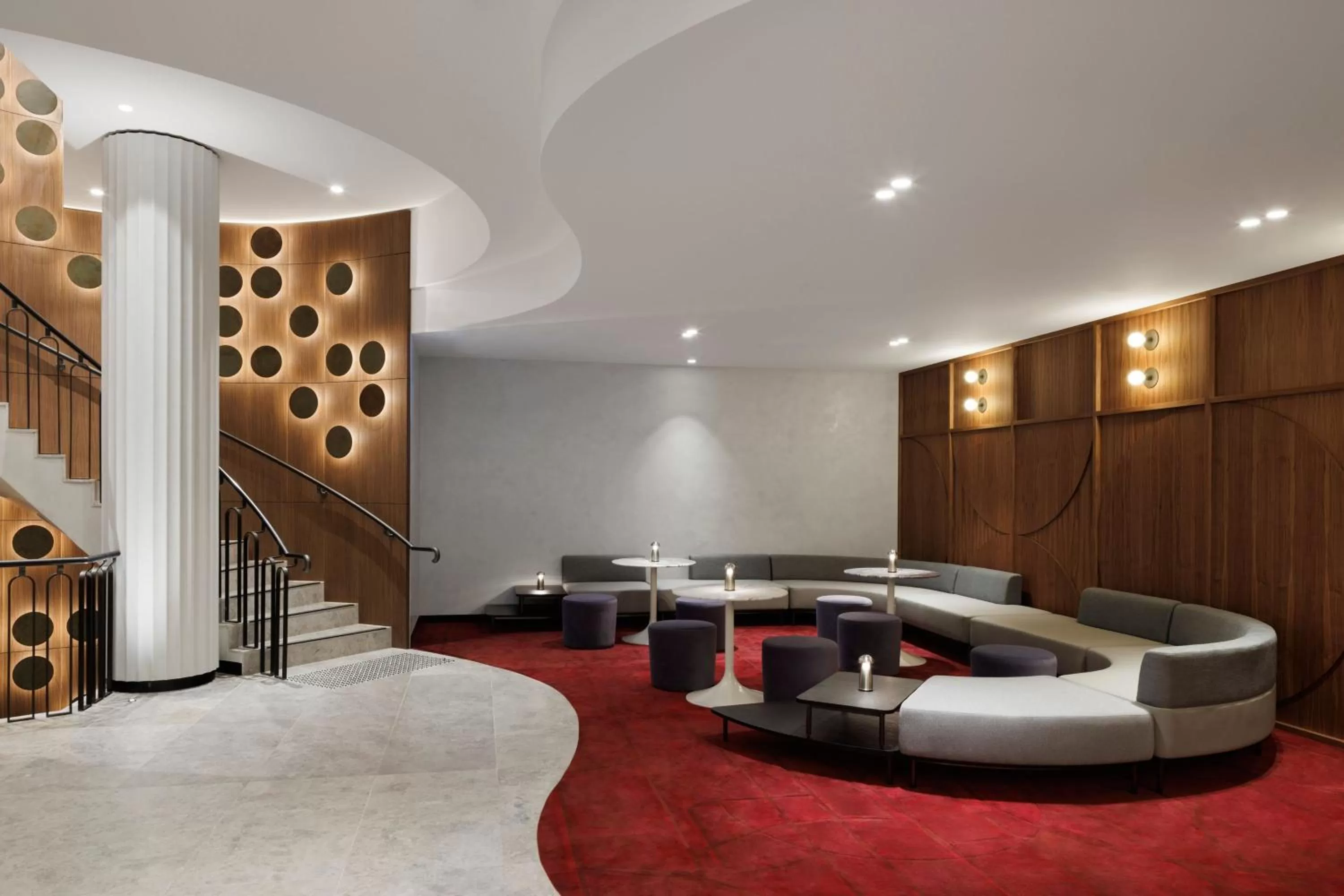 Restaurant/places to eat in Le Meridien Melbourne