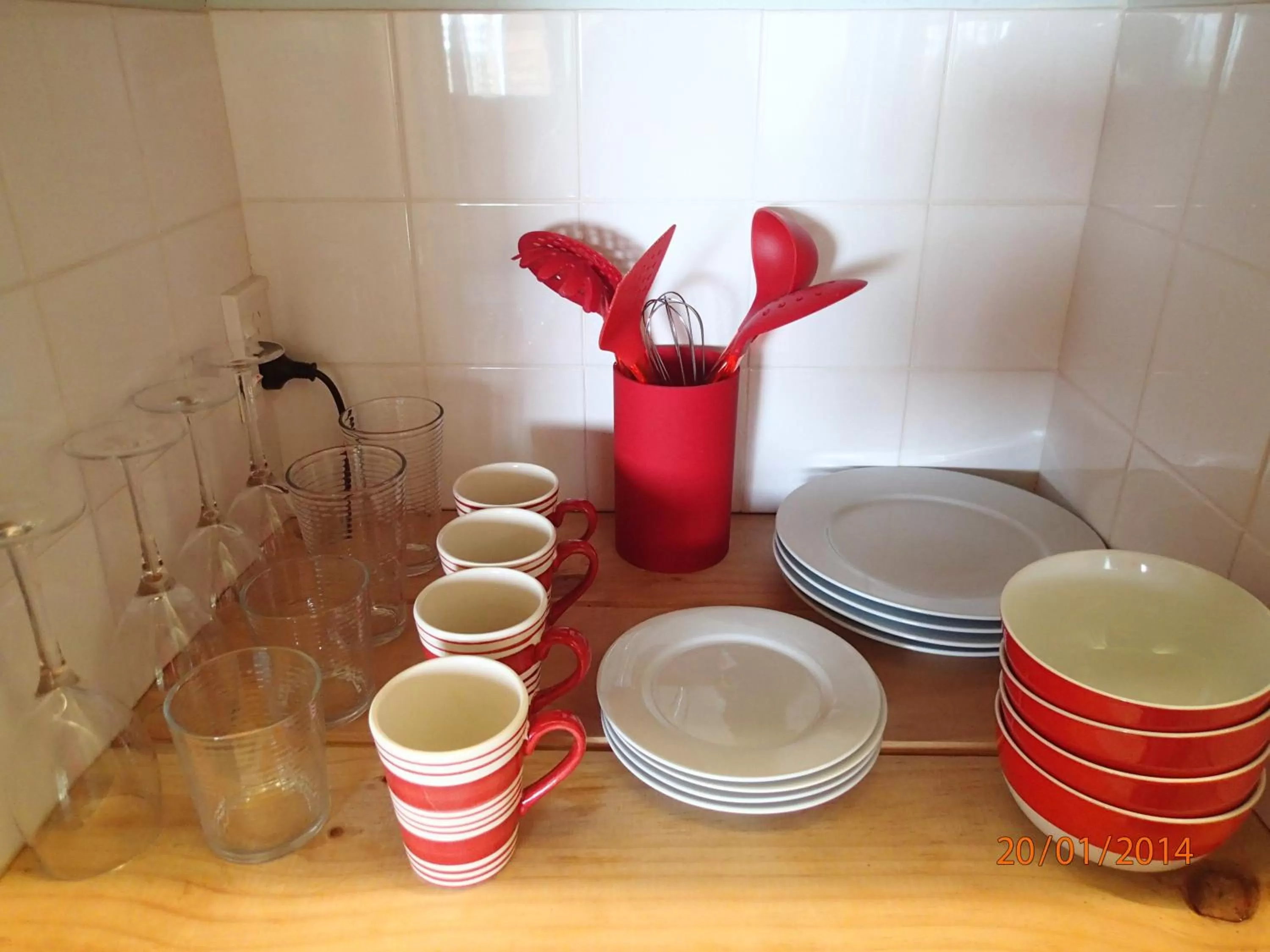 Kitchen or kitchenette in Grafton Cottage & Chalets