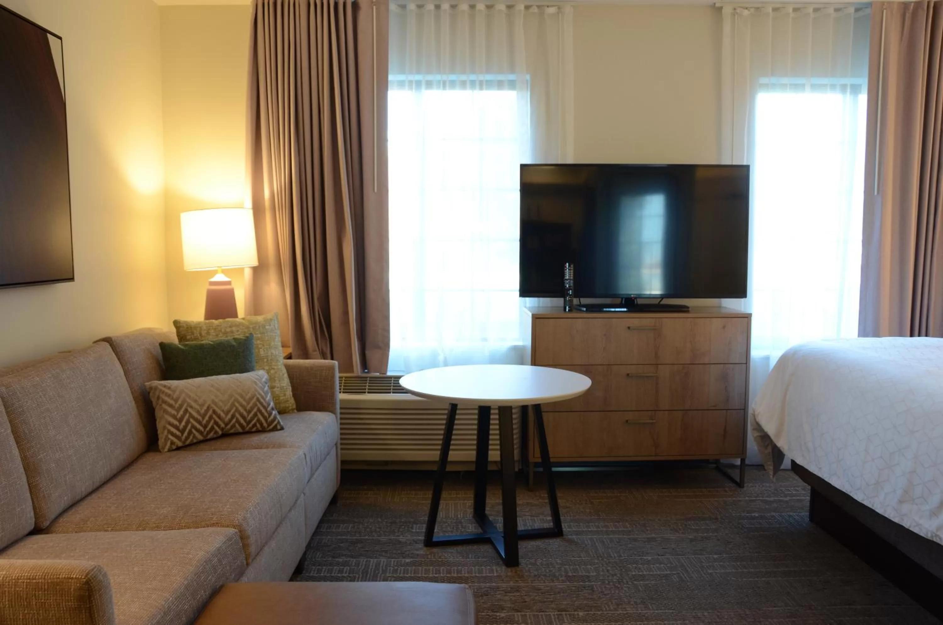 Photo of the whole room, Bed in Staybridge Suites Nashville SE - Murfreesboro by IHG