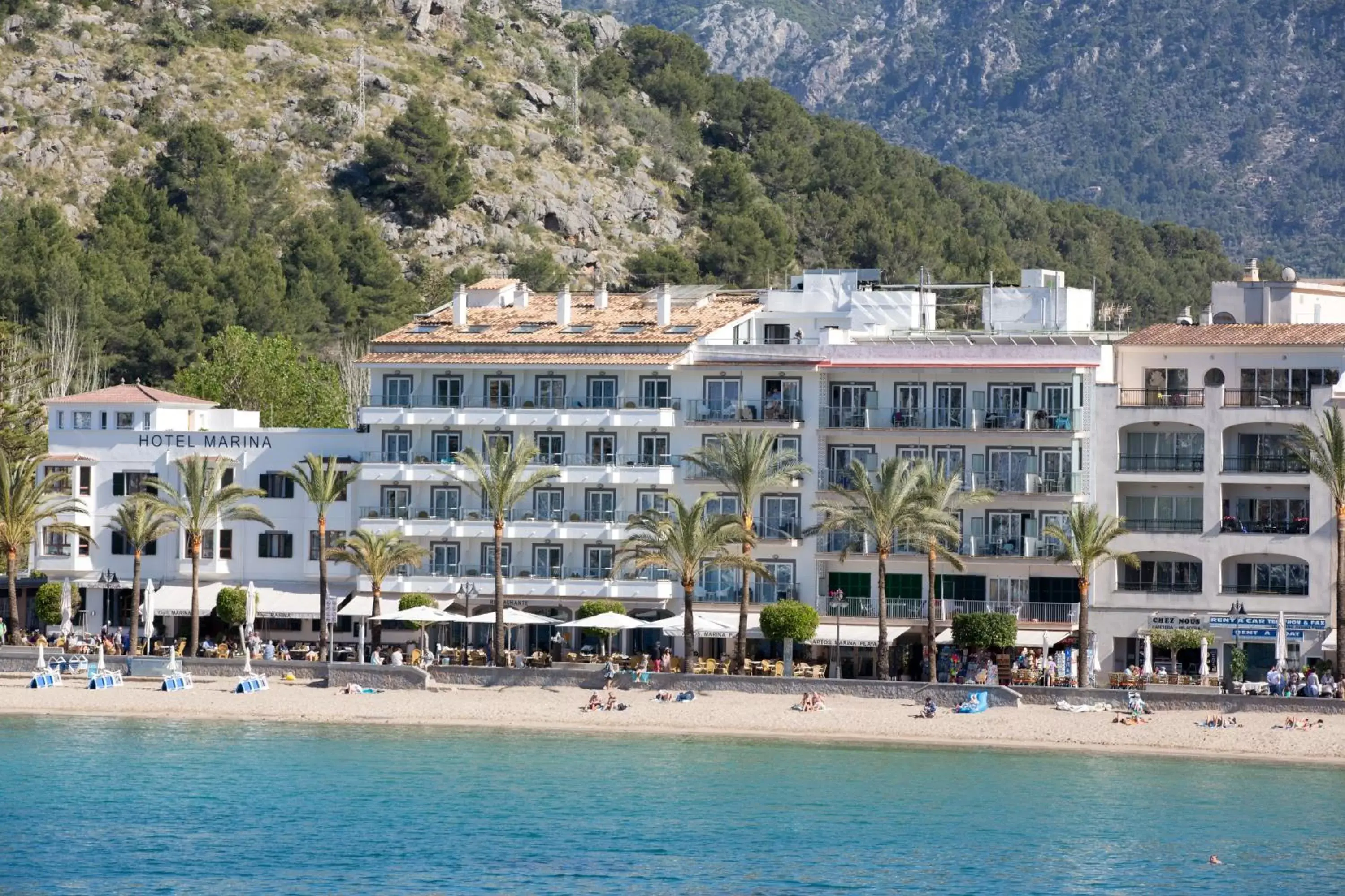 Facade/entrance, Property Building in Hotel Marina