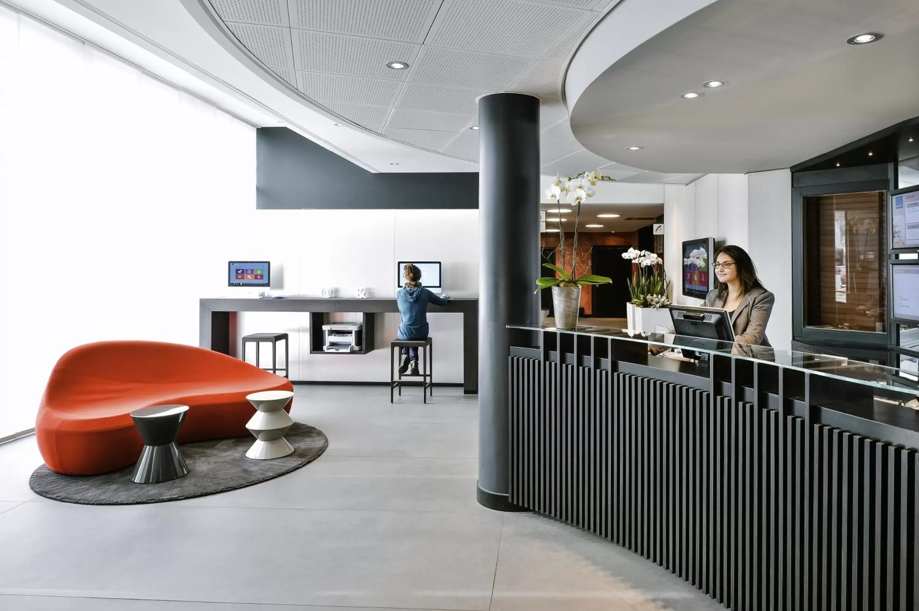Lobby or reception, Lobby/Reception in Novotel Suites Genève Aéroport