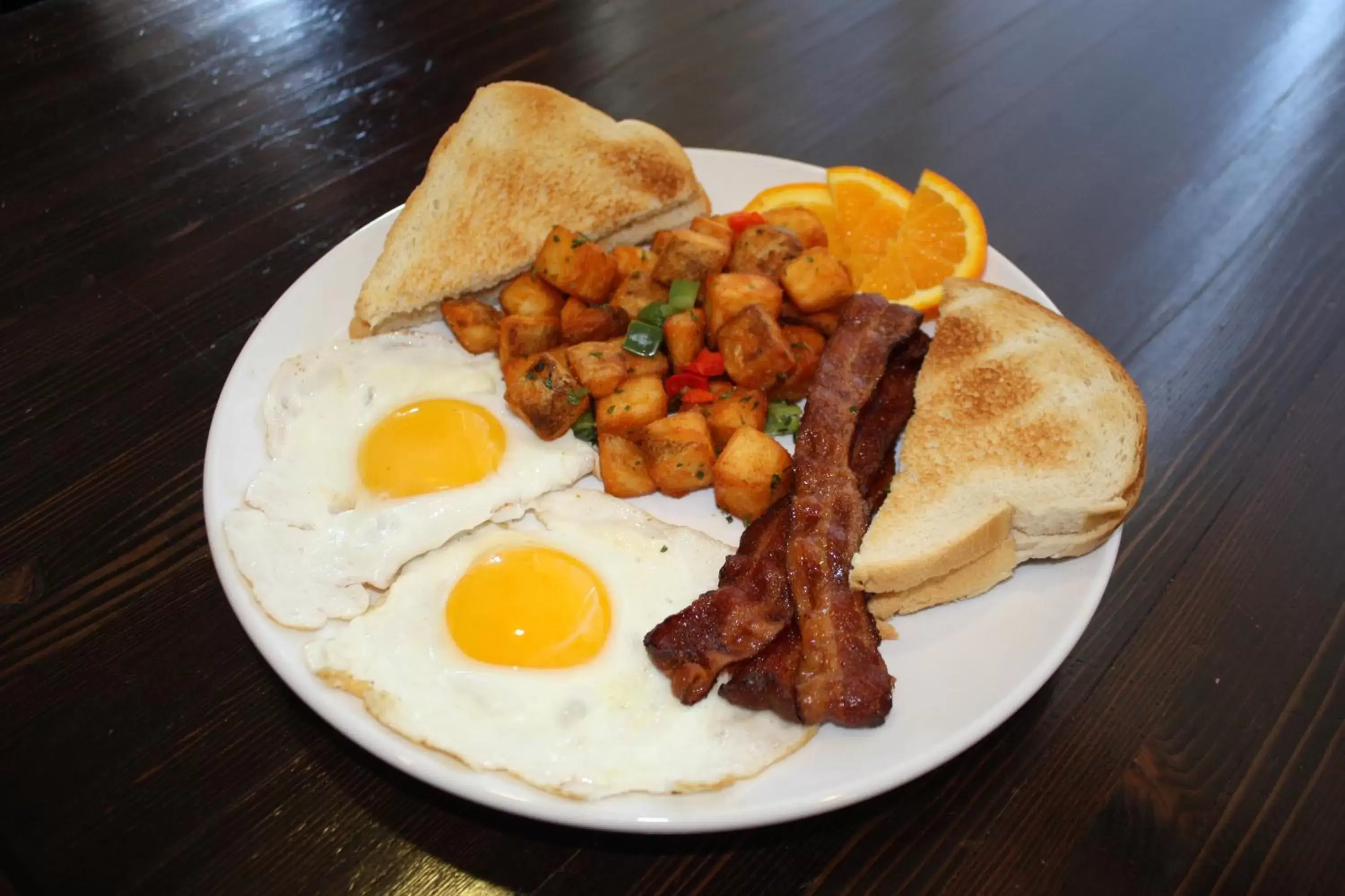 Breakfast, Food in Holiday Inn & Suites Peoria at Grand Prairie, an IHG Hotel