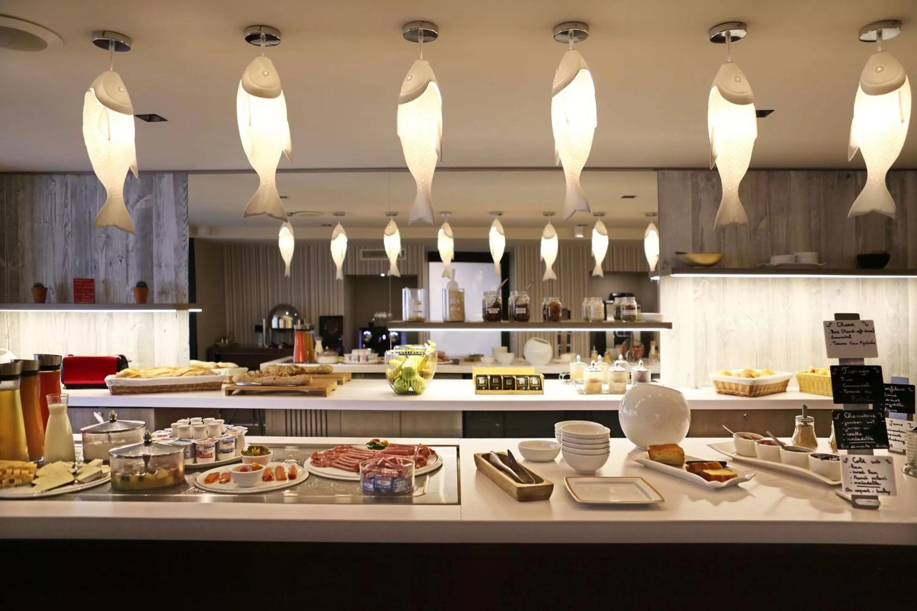 Restaurant/places to eat in Best Western Plus Hôtel La Joliette