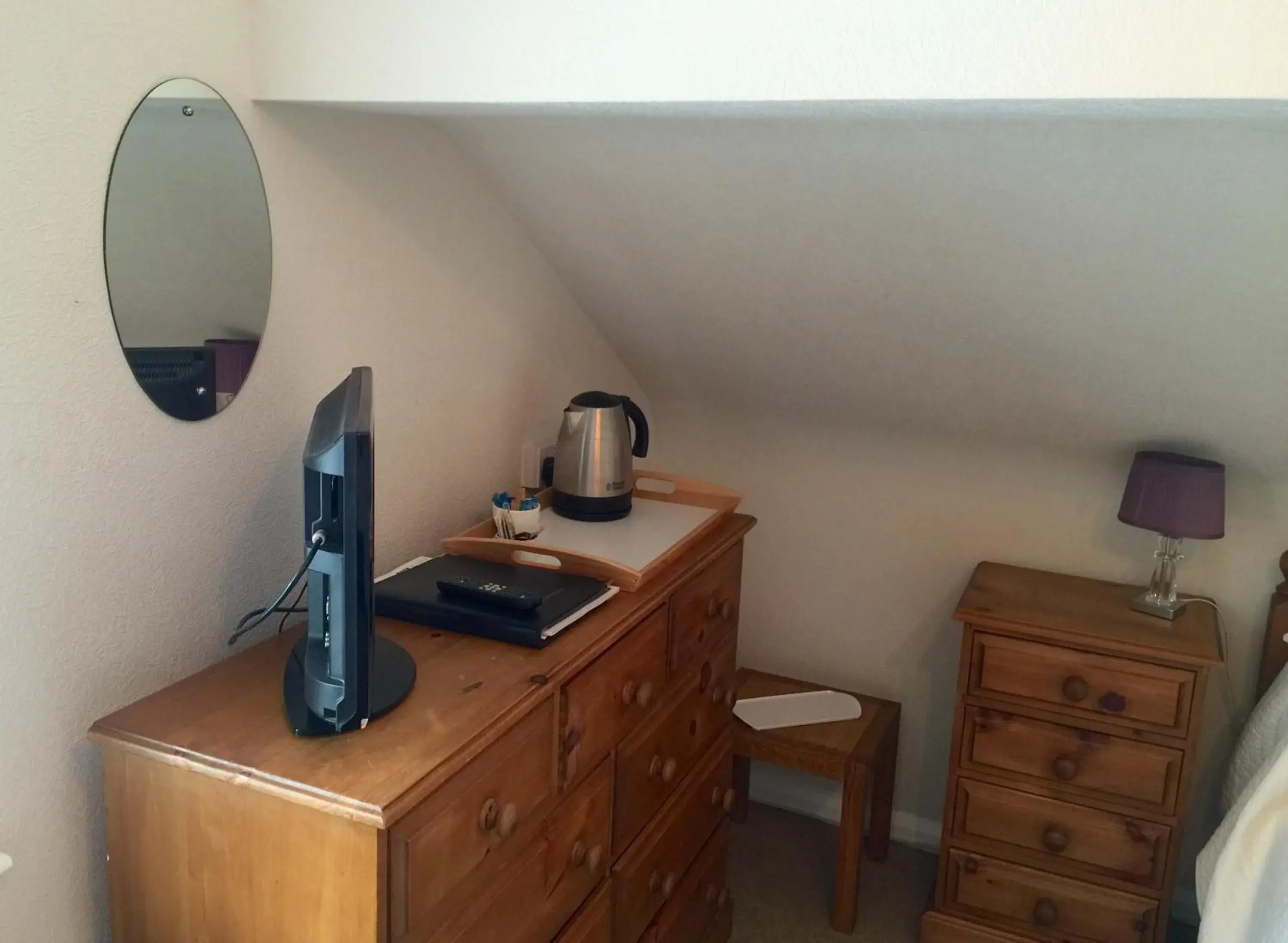 Decorative detail, Kitchen/Kitchenette in Meadowcroft Guest House