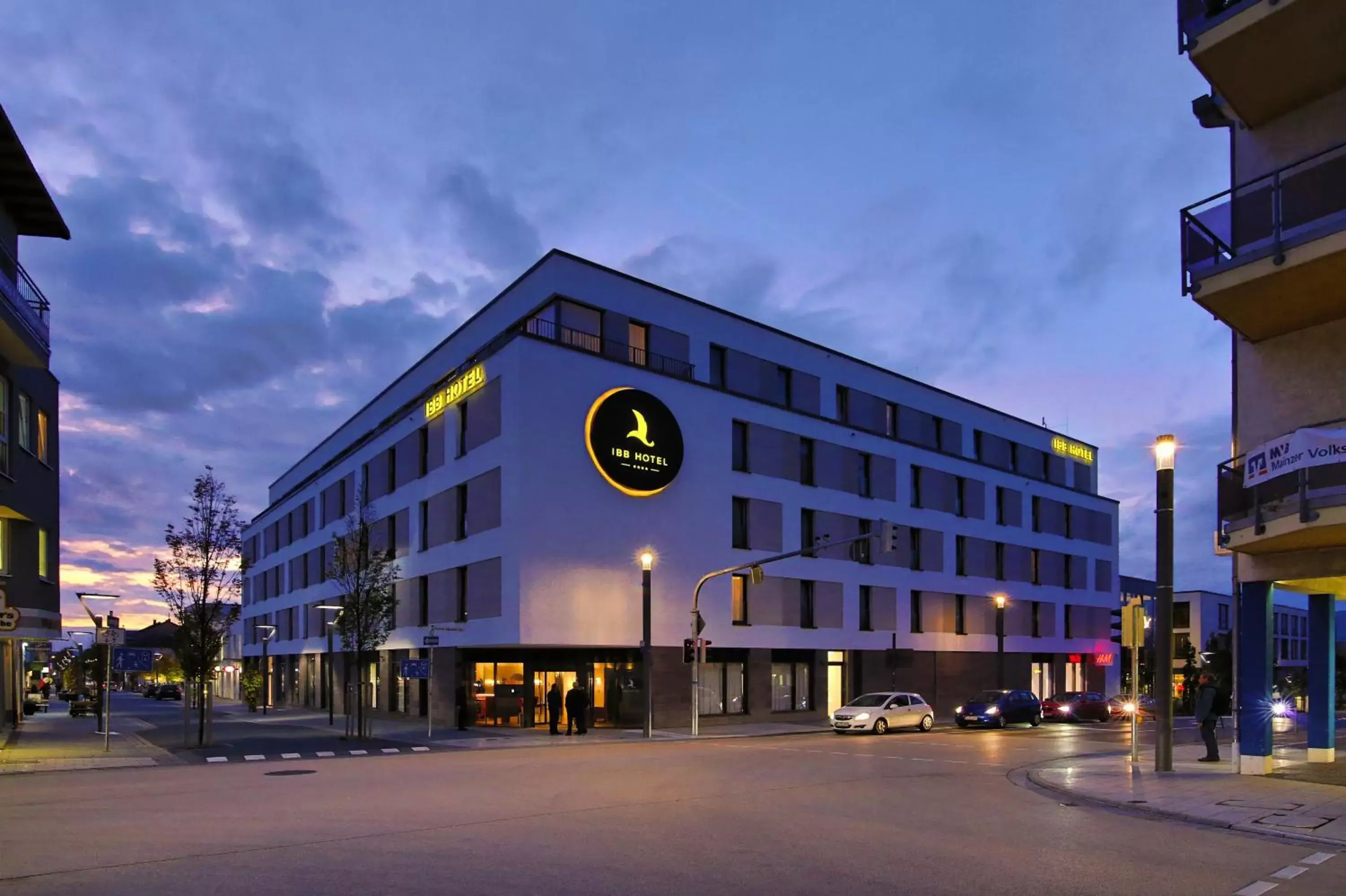 Facade/entrance in IBB Hotel Ingelheim