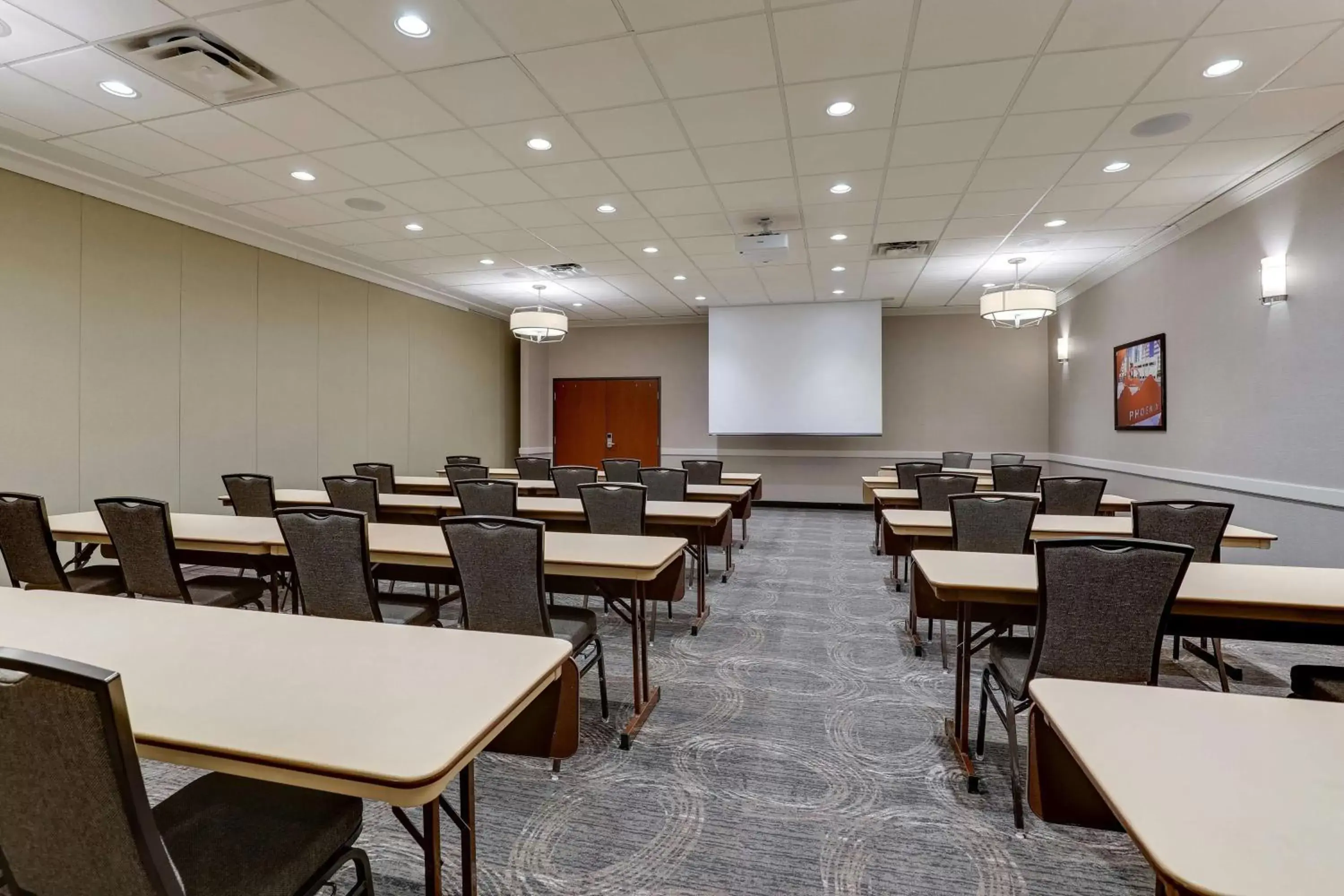 Meeting/conference room in Drury Inn & Suites Phoenix Airport