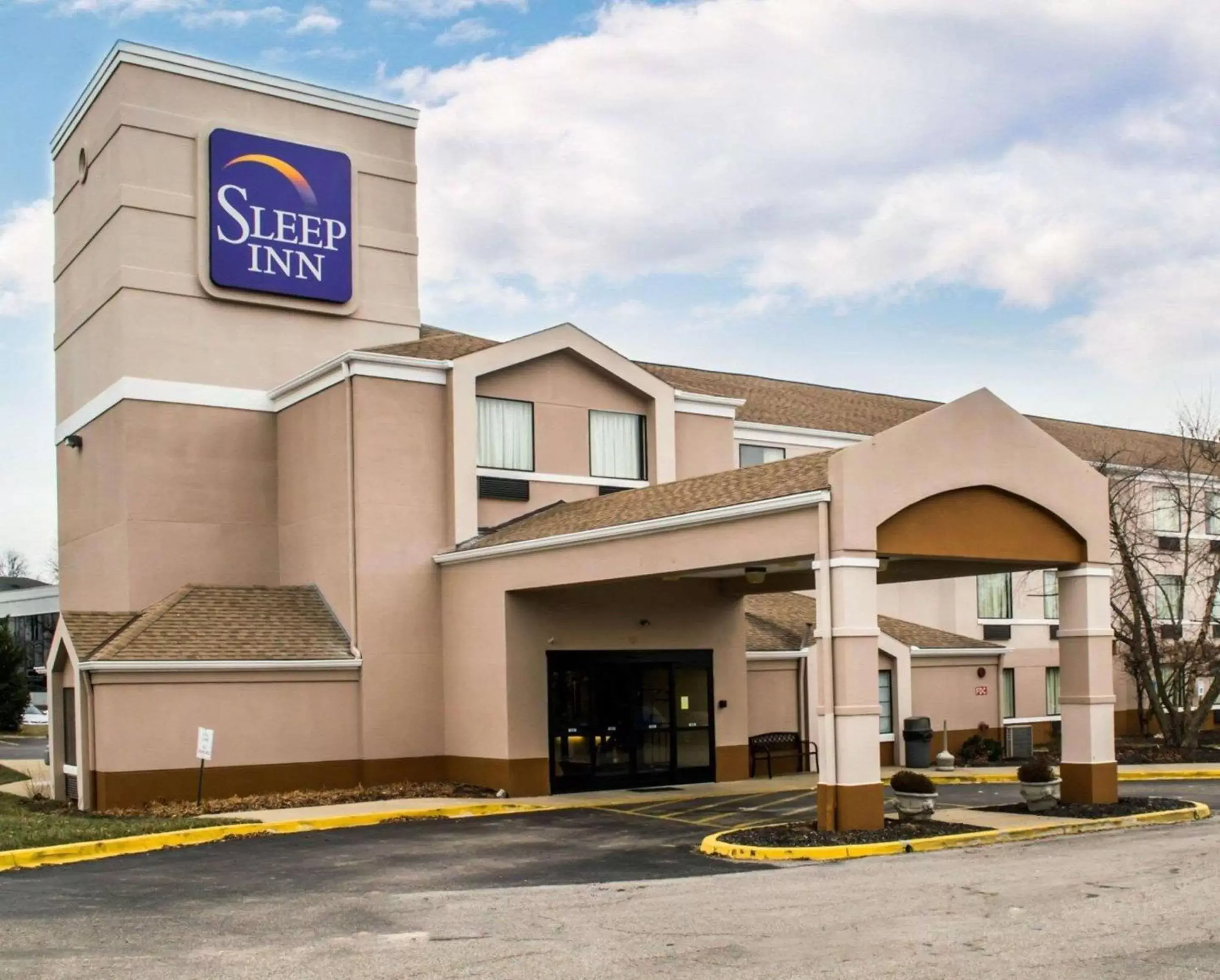 Property Building in Sleep Inn