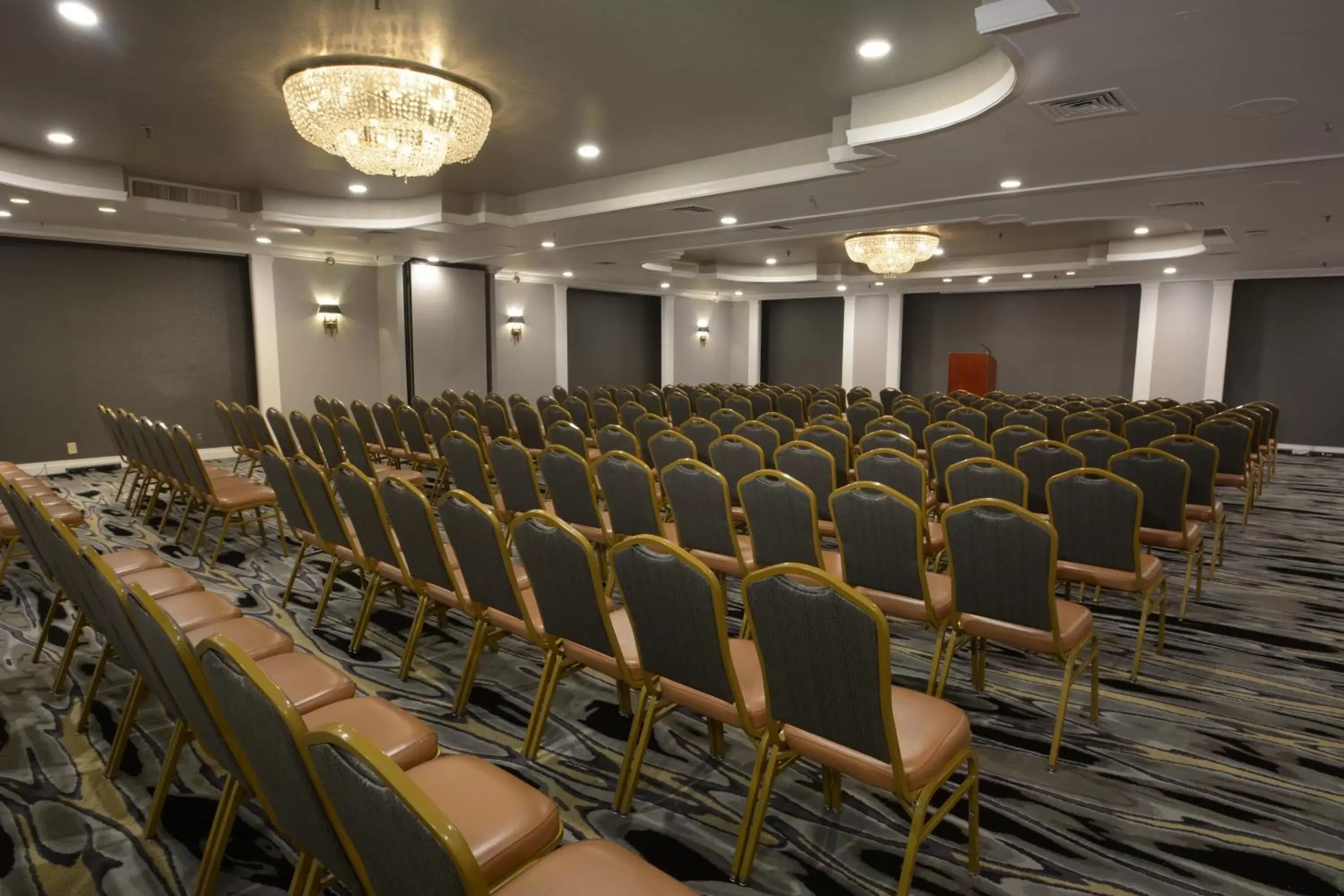 Banquet/Function facilities in Adria Hotel and Conference Center