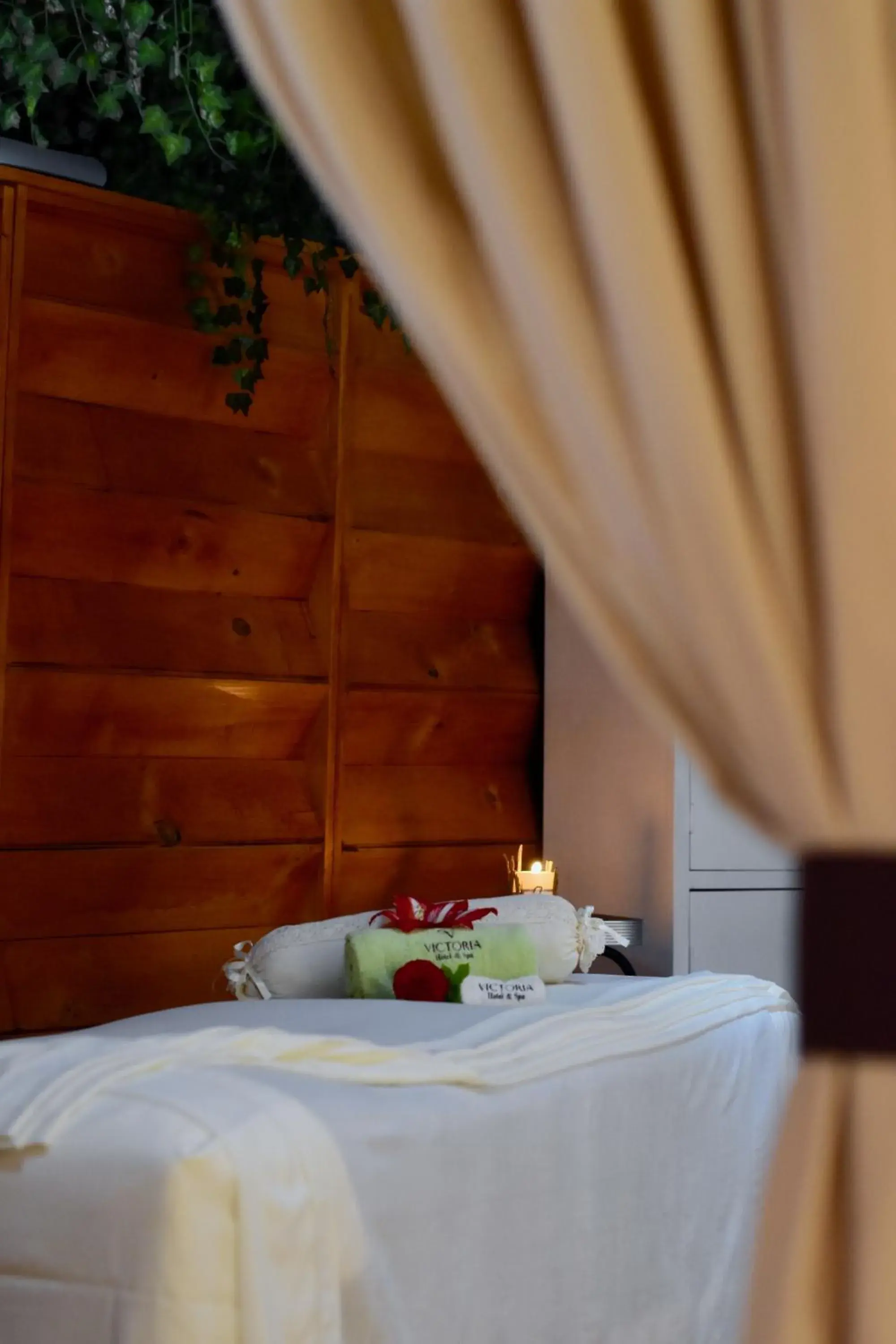 Spa and wellness centre/facilities, Bed in Victoria Hotel y Spa