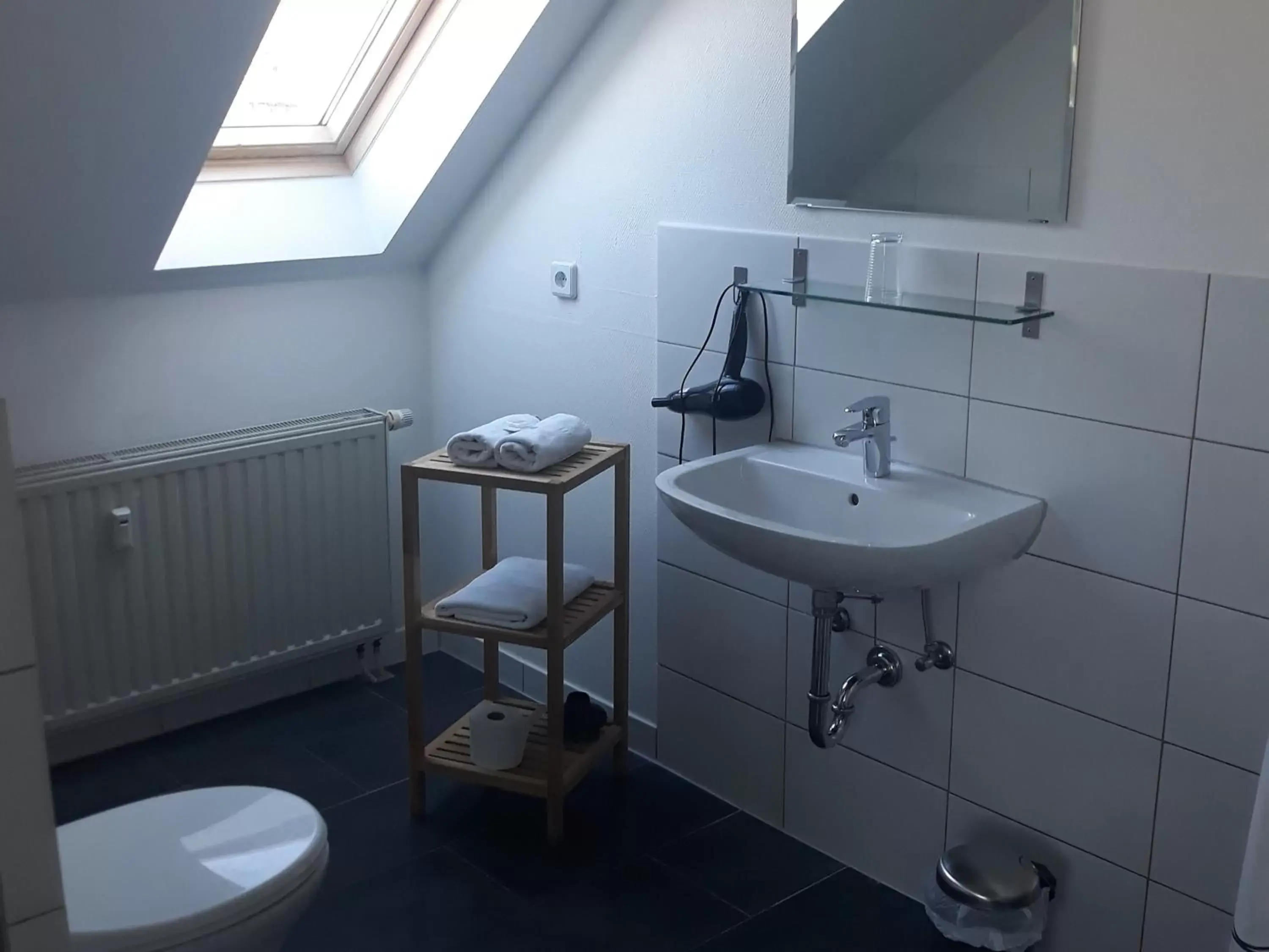 Double Room with Private Bathroom in Culina