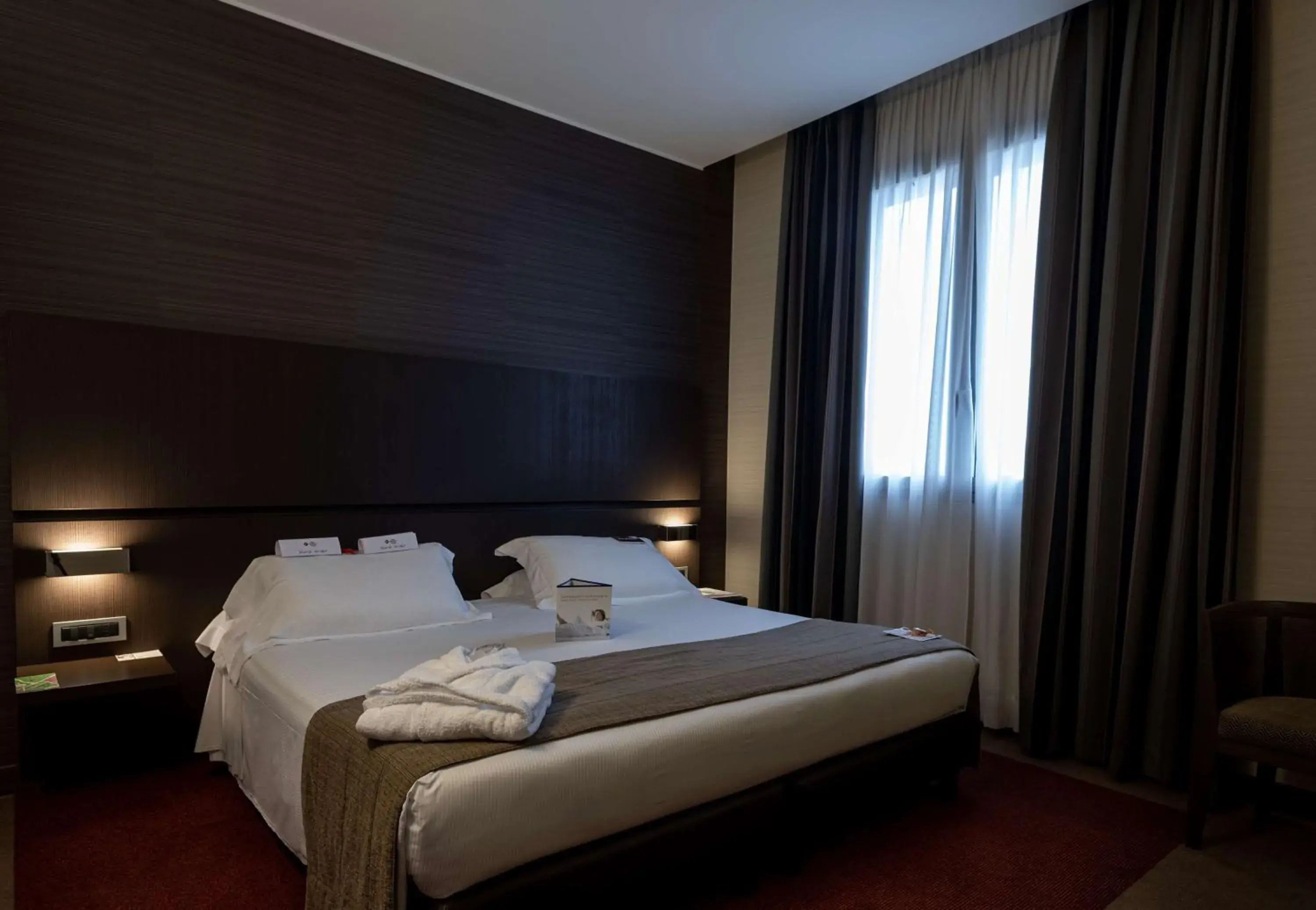 Bedroom, Bed in Best Western Premier Hotel Monza E Brianza Palace