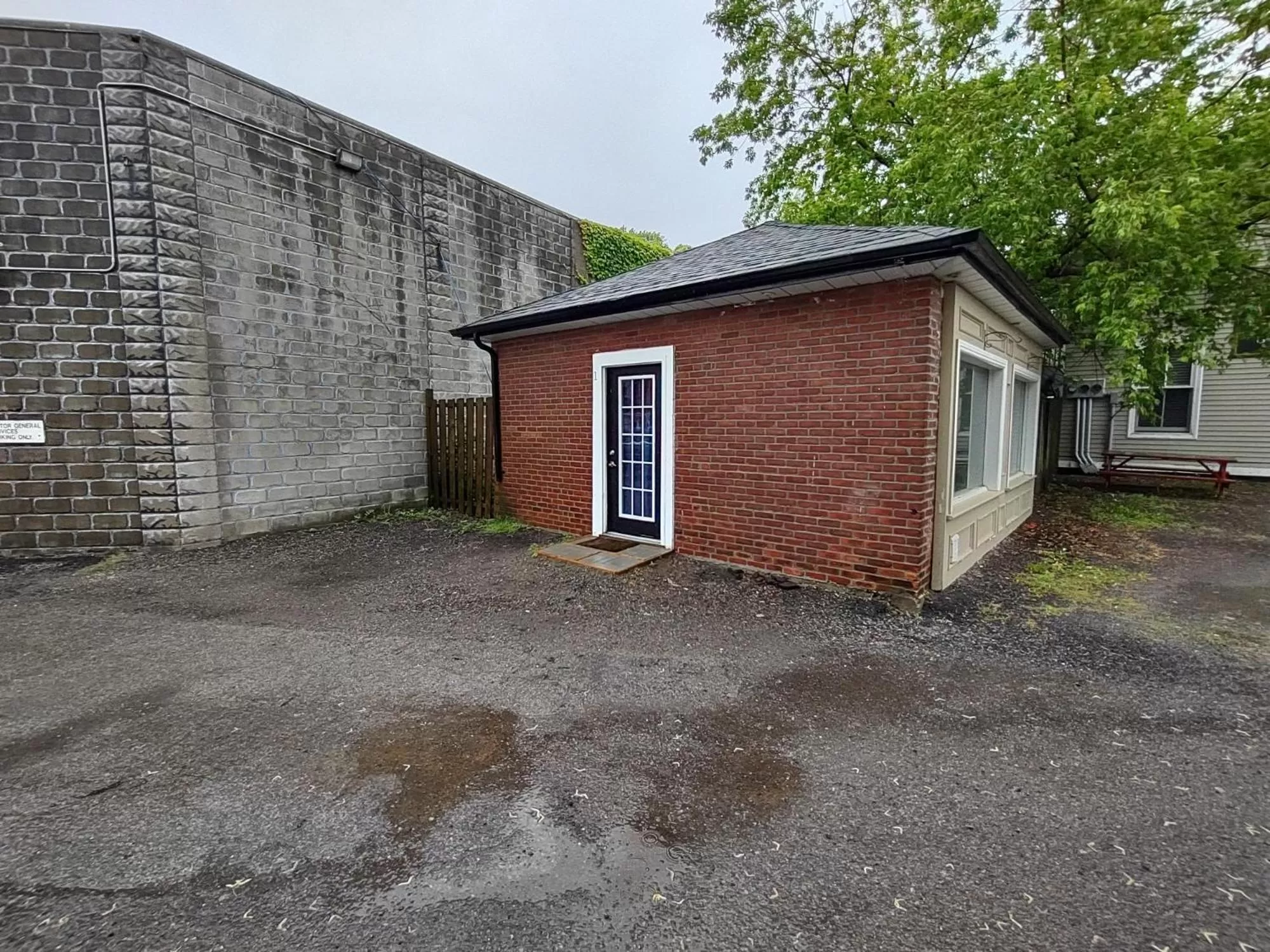 View (from property/room), Property Building in The King George Inn