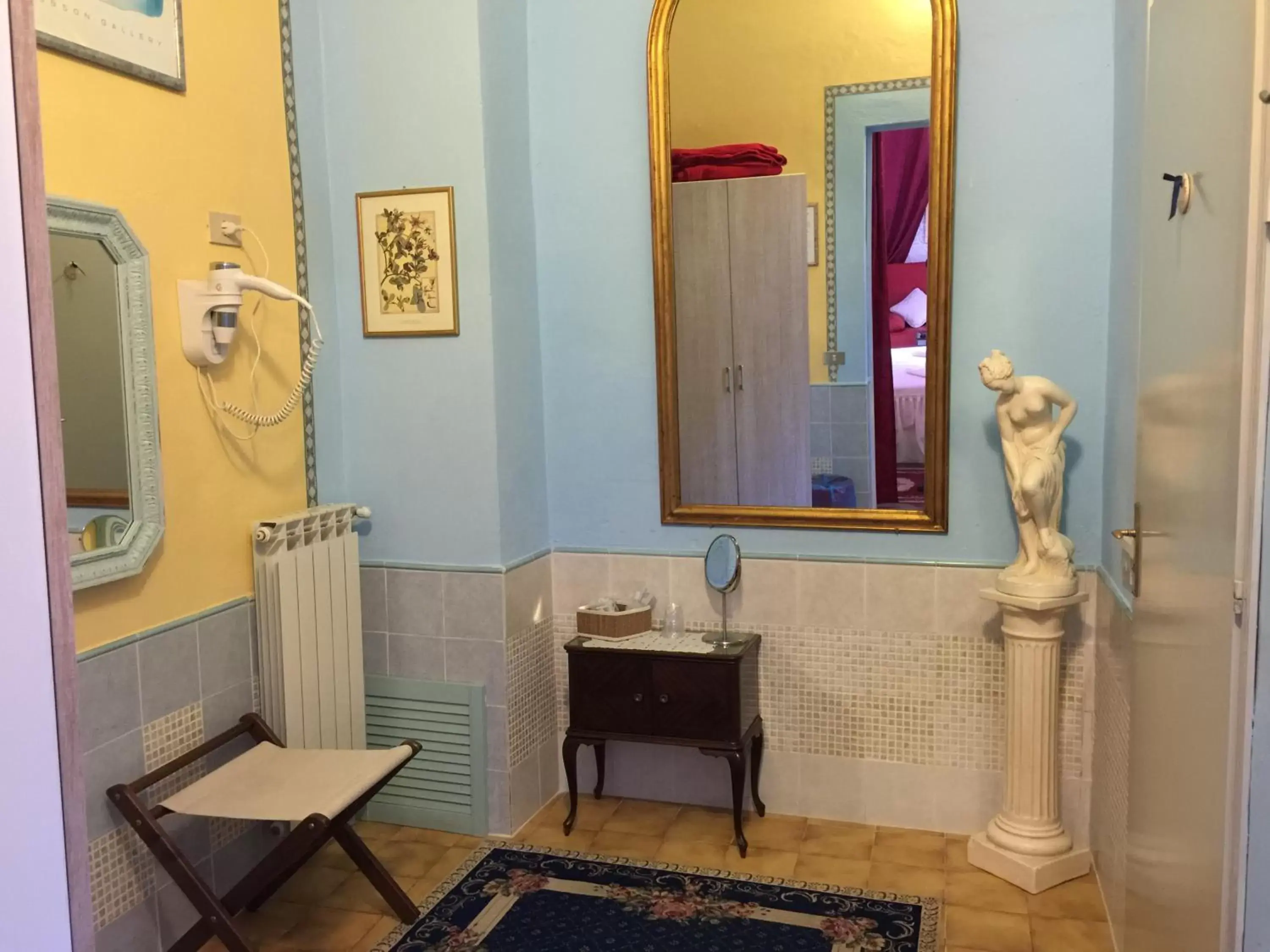 Photo of the whole room, Bathroom in B&B La Mimosa