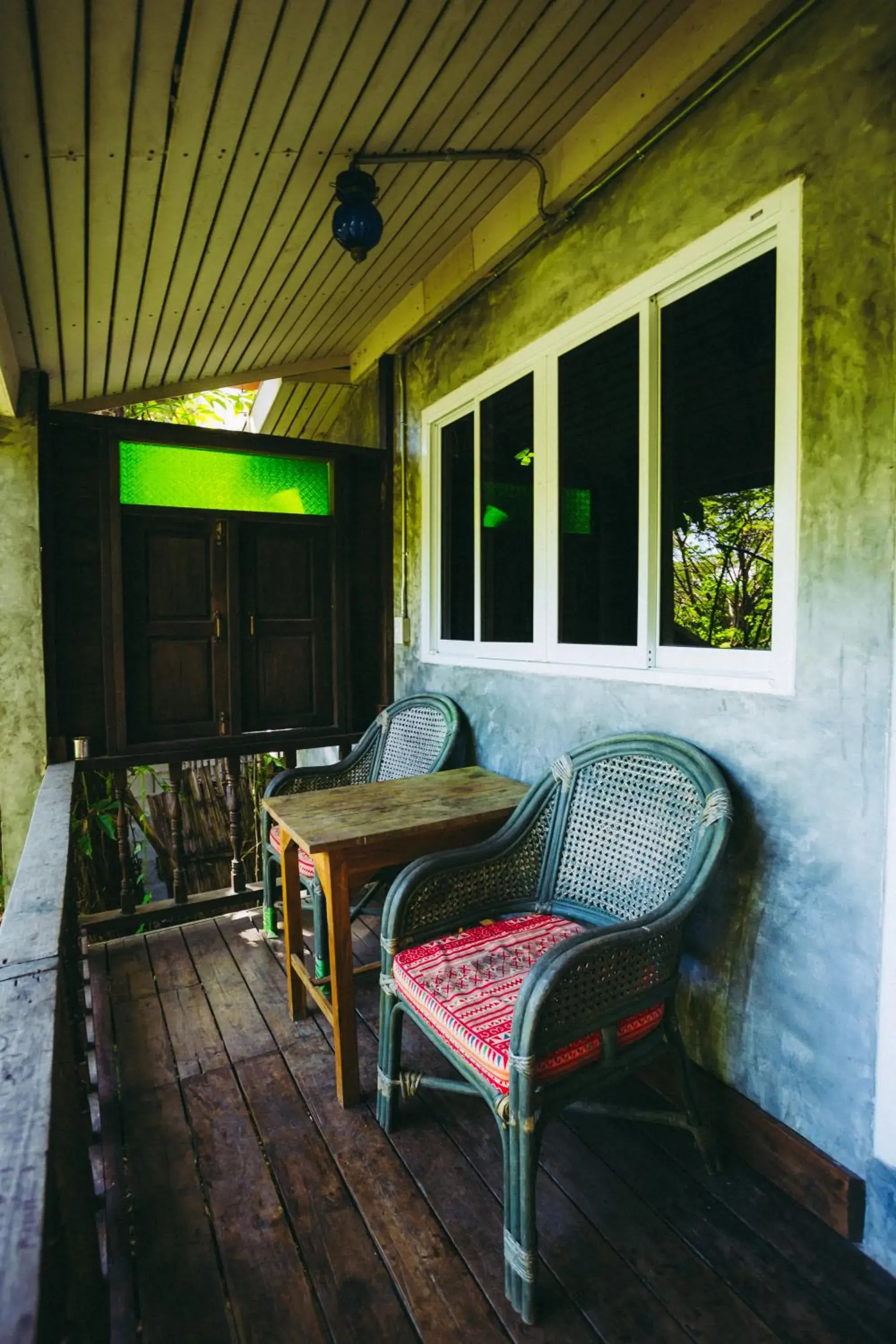 Seating Area in Sawasdeepai River Resort