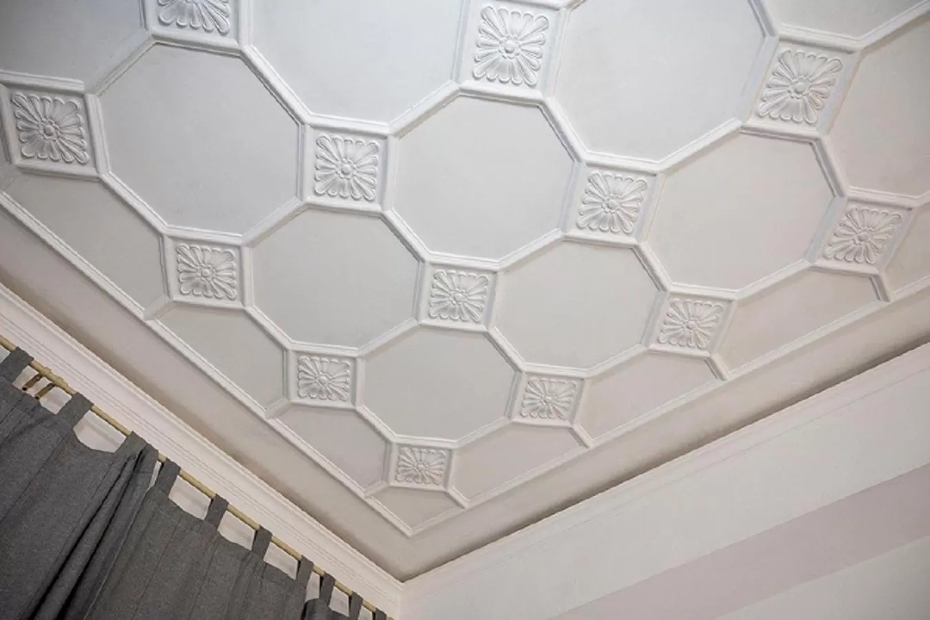 Decorative detail in B&B ONE