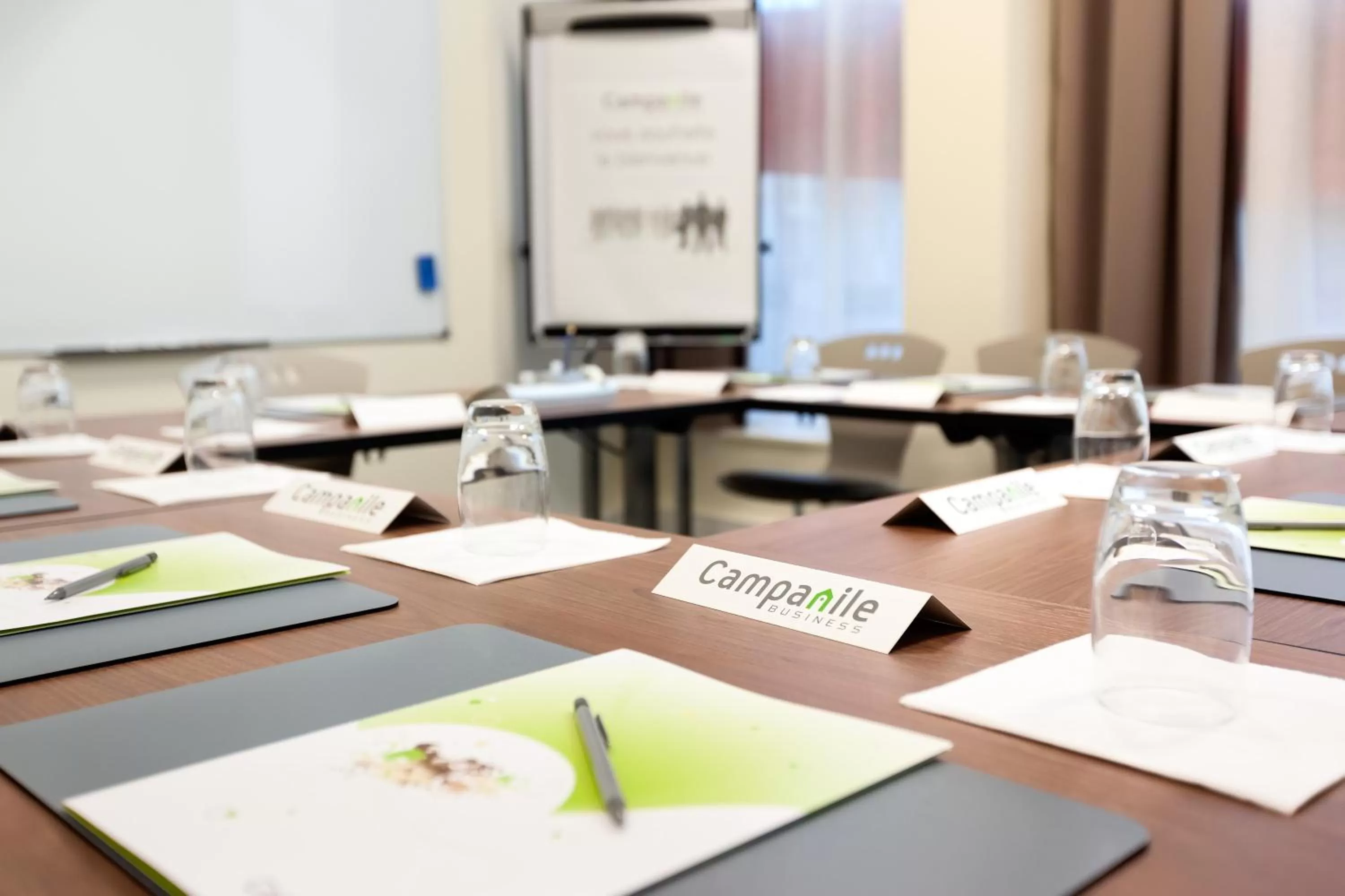 Meeting/conference room in Campanile La Roche Sur Yon Centre Gare