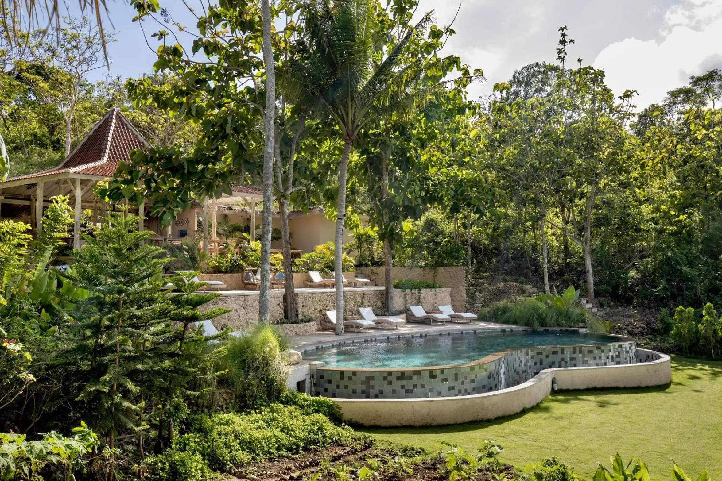 Garden, Swimming Pool in The Mesare Eco Resort