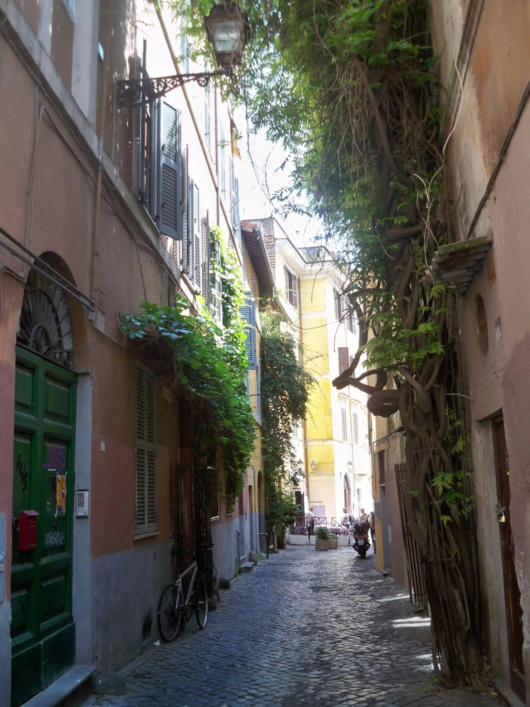 Neighbourhood in B&B Ventisei Scalini A Trastevere