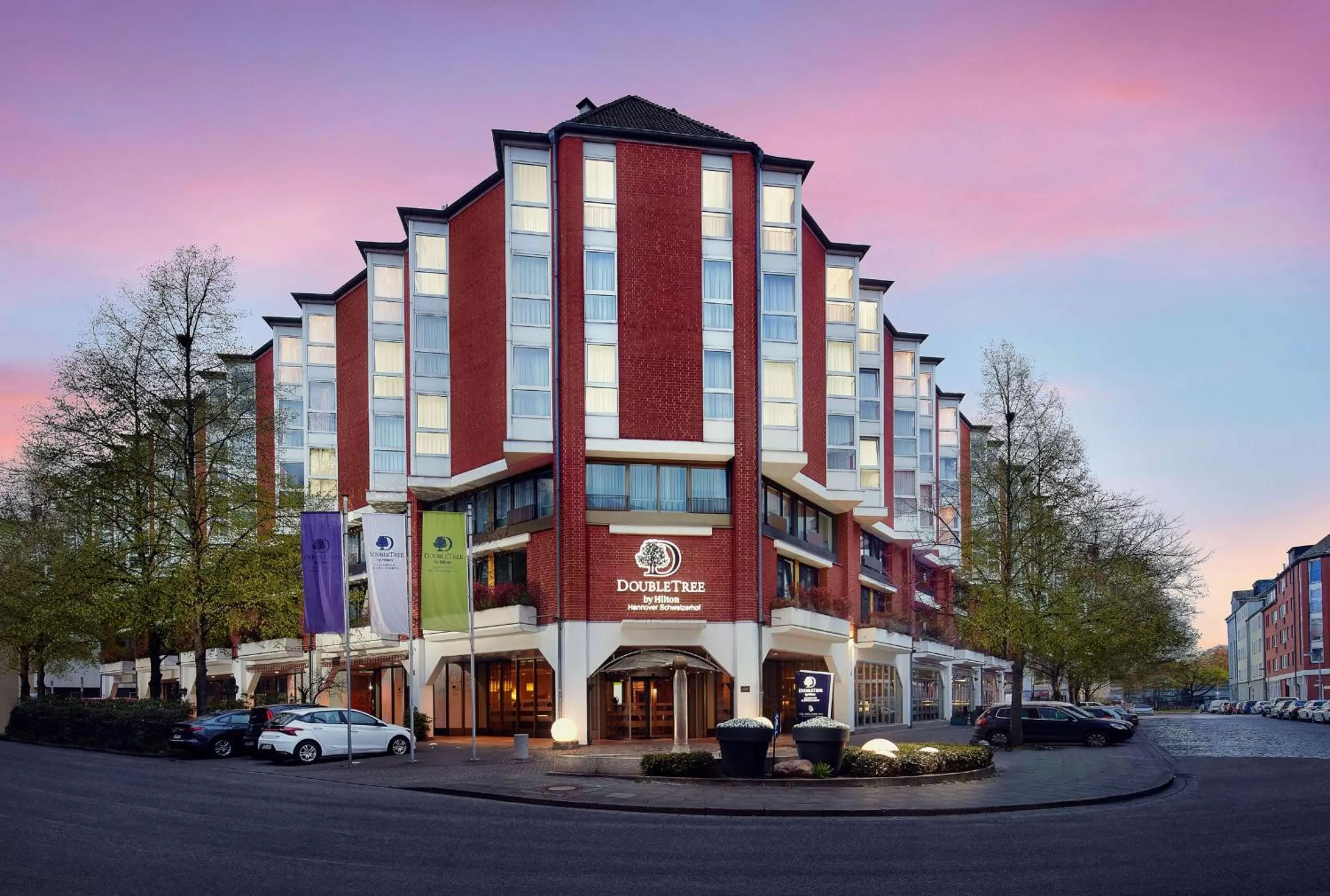 Property building in DoubleTree by Hilton Hannover Schweizerhof